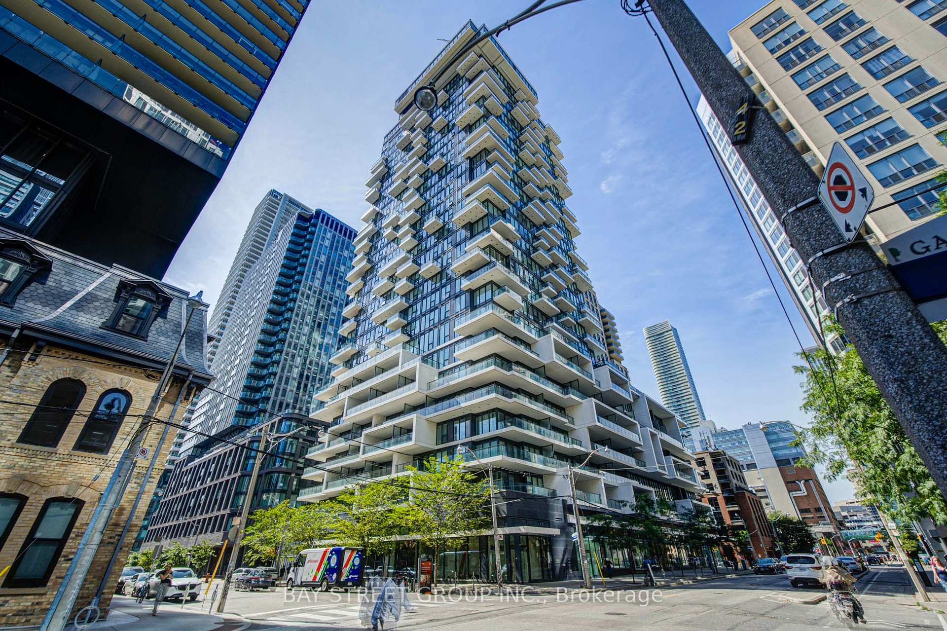 Photo 1 of Unit 1802, 77 Shuter Street, Toronto, Church-Yonge Corridor — HOMEH