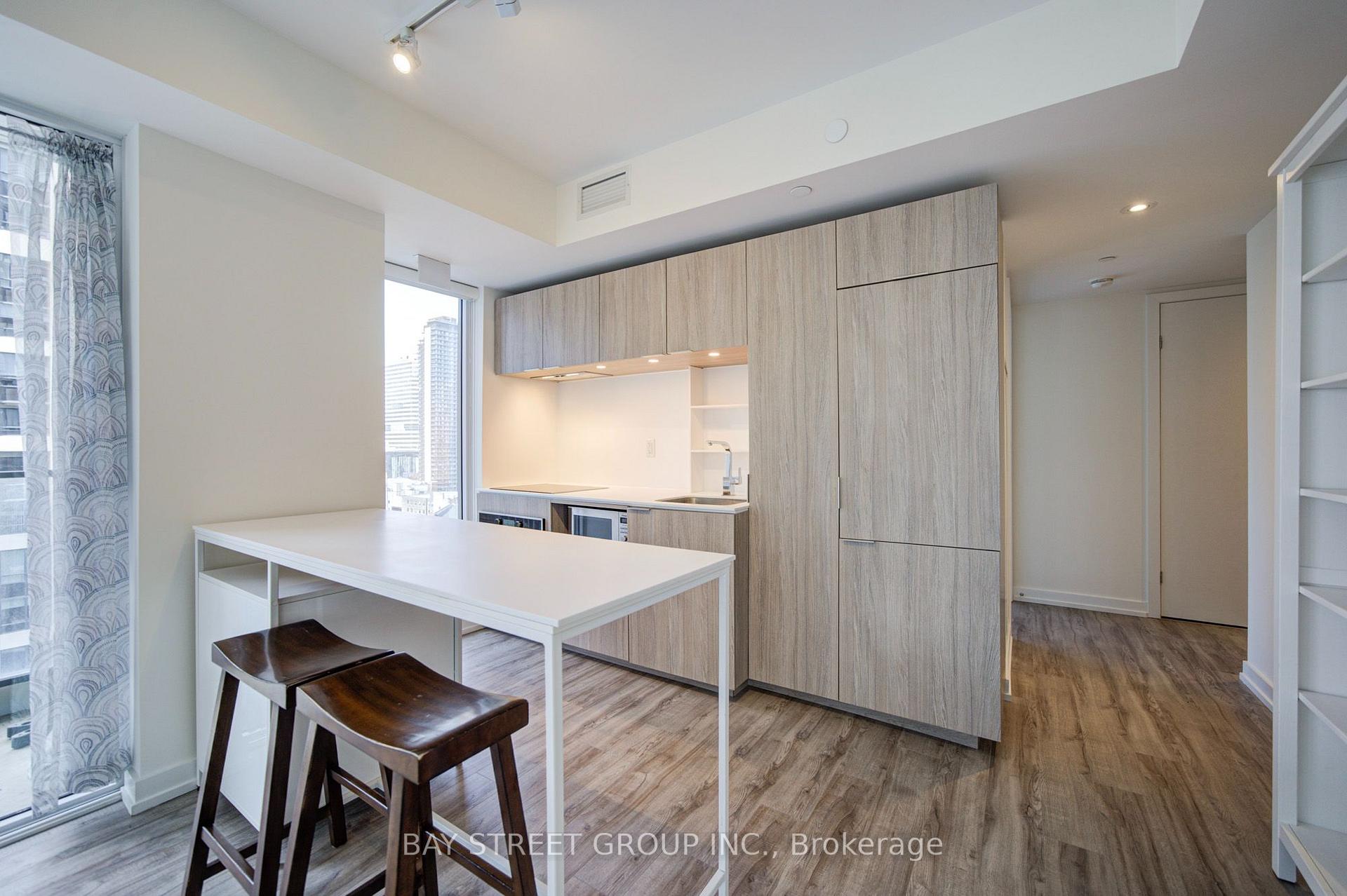 Photo 11 of Unit 1802, 77 Shuter Street, Toronto, Church-Yonge Corridor — HOMEH