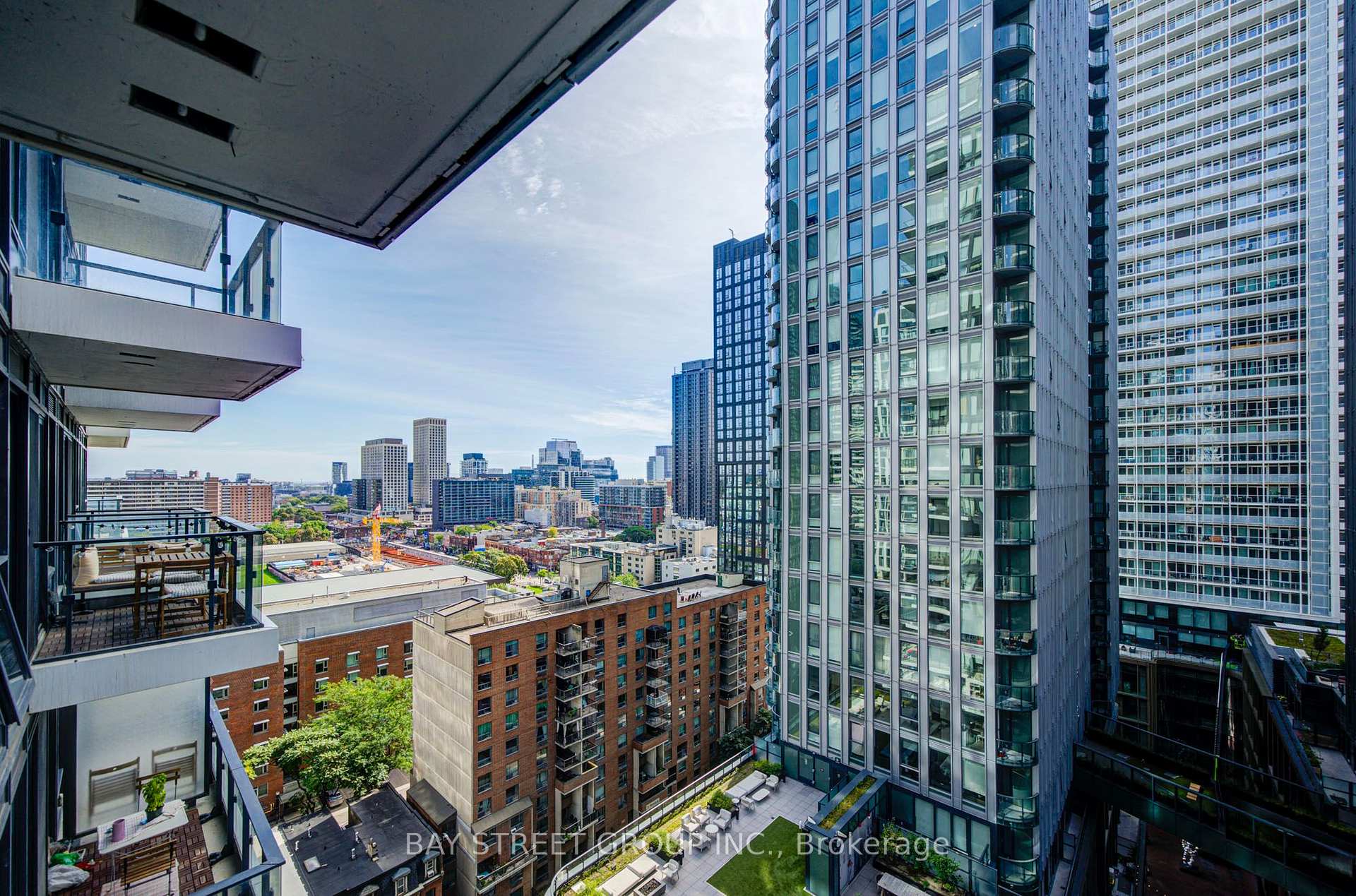 Photo 38 of Unit 1802, 77 Shuter Street, Toronto, Church-Yonge Corridor — HOMEH