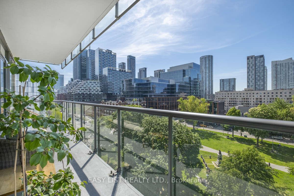 Photo 1 of Unit 822, 55 Stewart Street, Toronto, Waterfront Communities — HOMEH