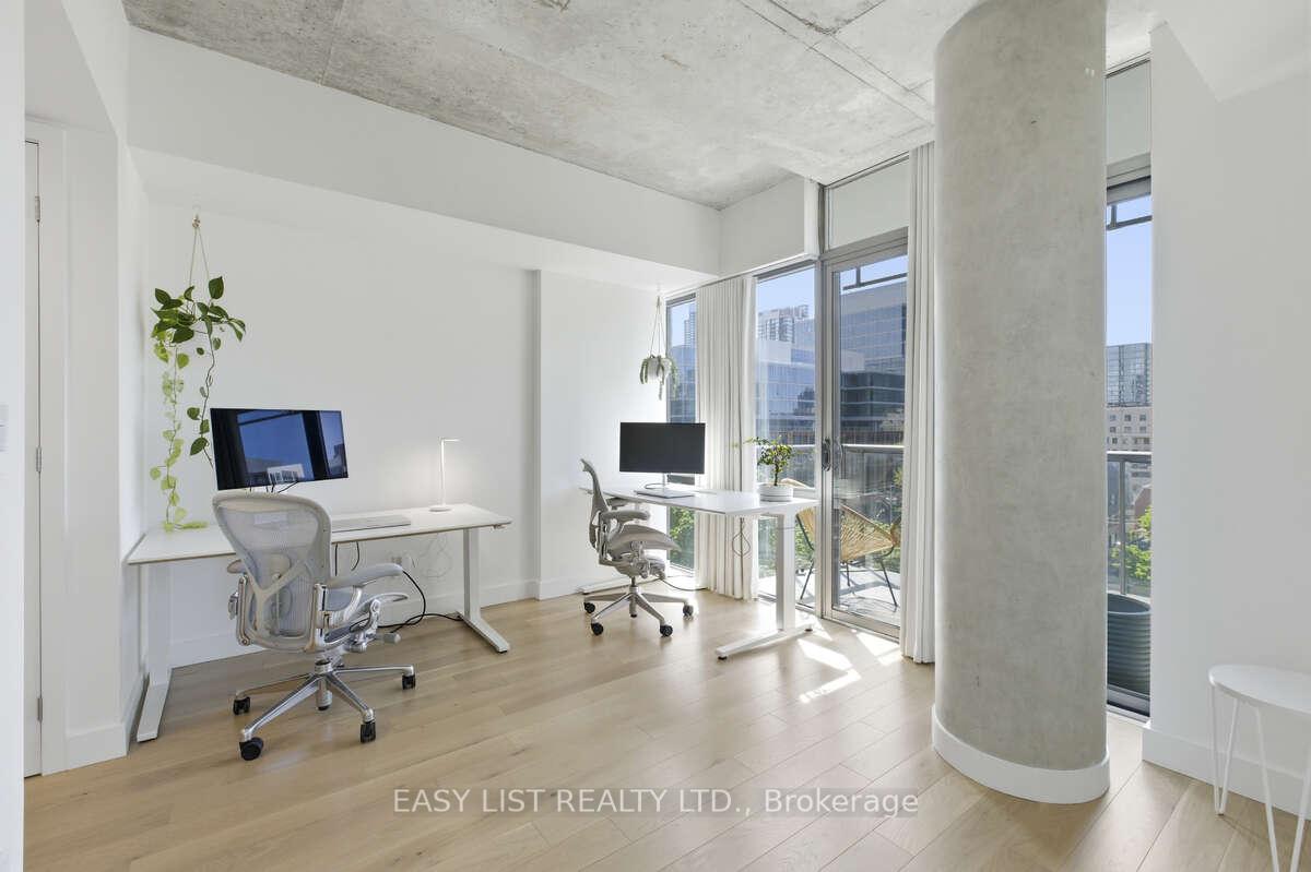Photo 14 of Unit 822, 55 Stewart Street, Toronto, Waterfront Communities — HOMEH