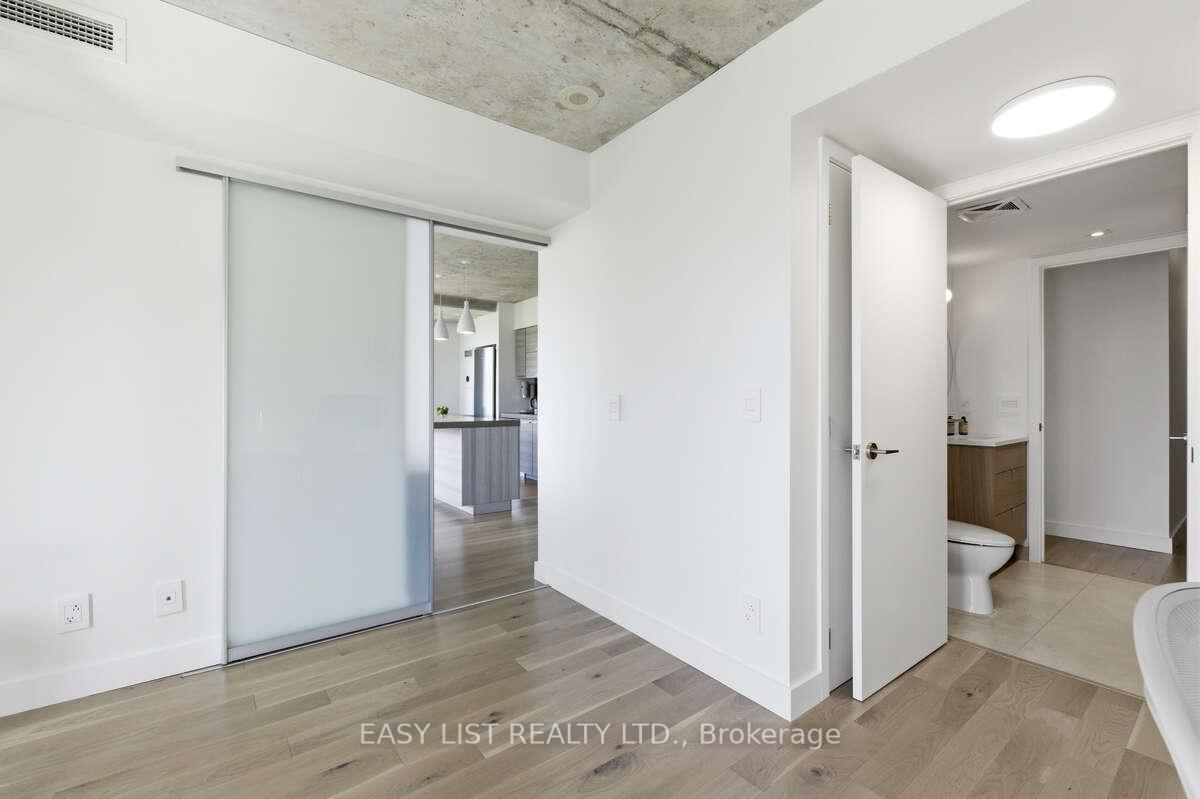Photo 16 of Unit 822, 55 Stewart Street, Toronto, Waterfront Communities — HOMEH
