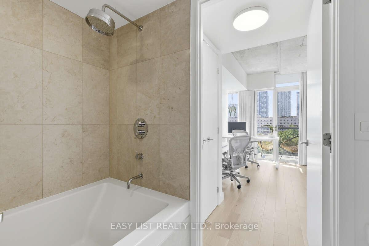 Photo 18 of Unit 822, 55 Stewart Street, Toronto, Waterfront Communities — HOMEH
