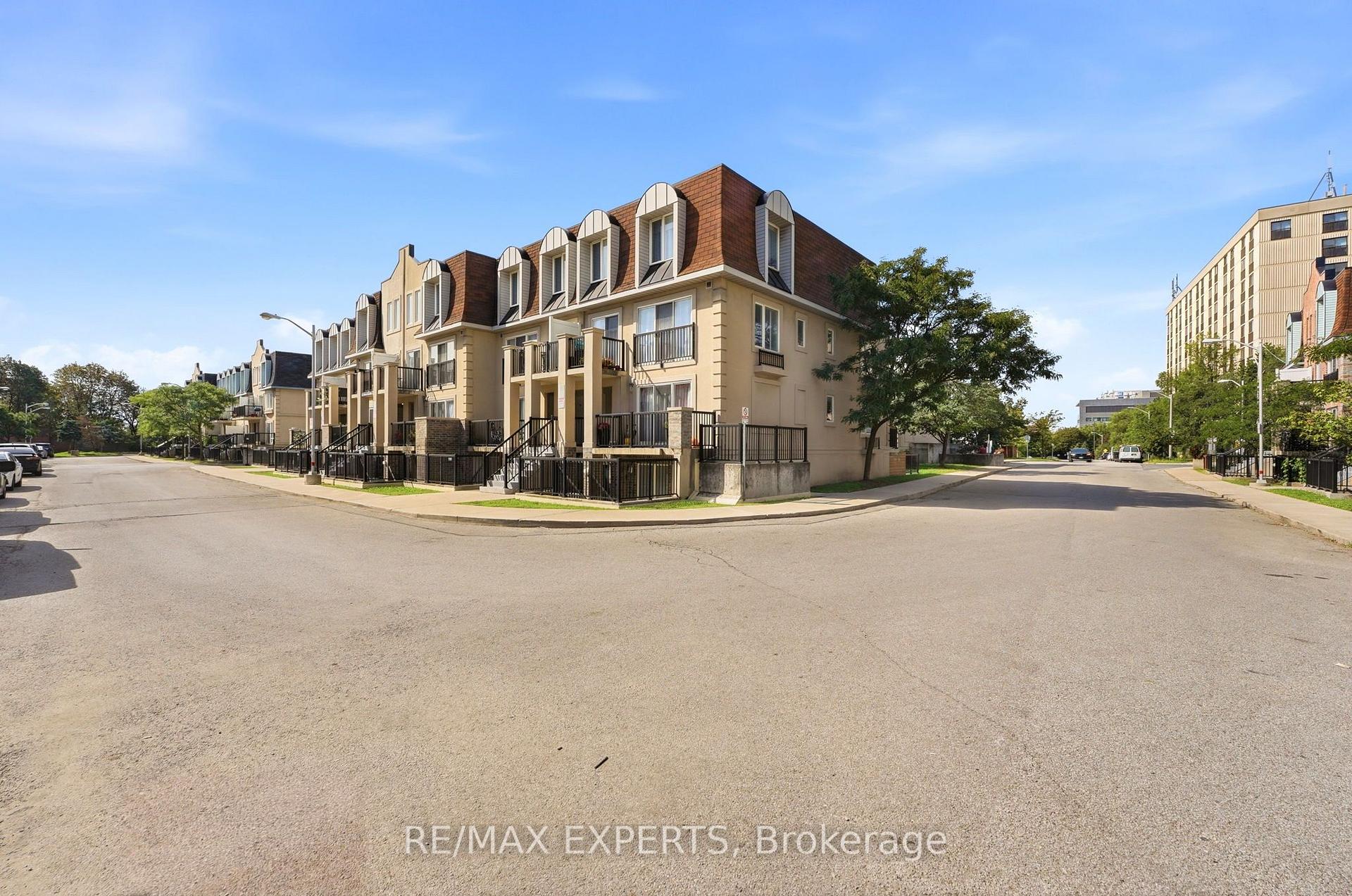 Photo 2 of Unit 2025, 85 George Appleton Way, North York, Downsview-Roding-CFB — HOMEH