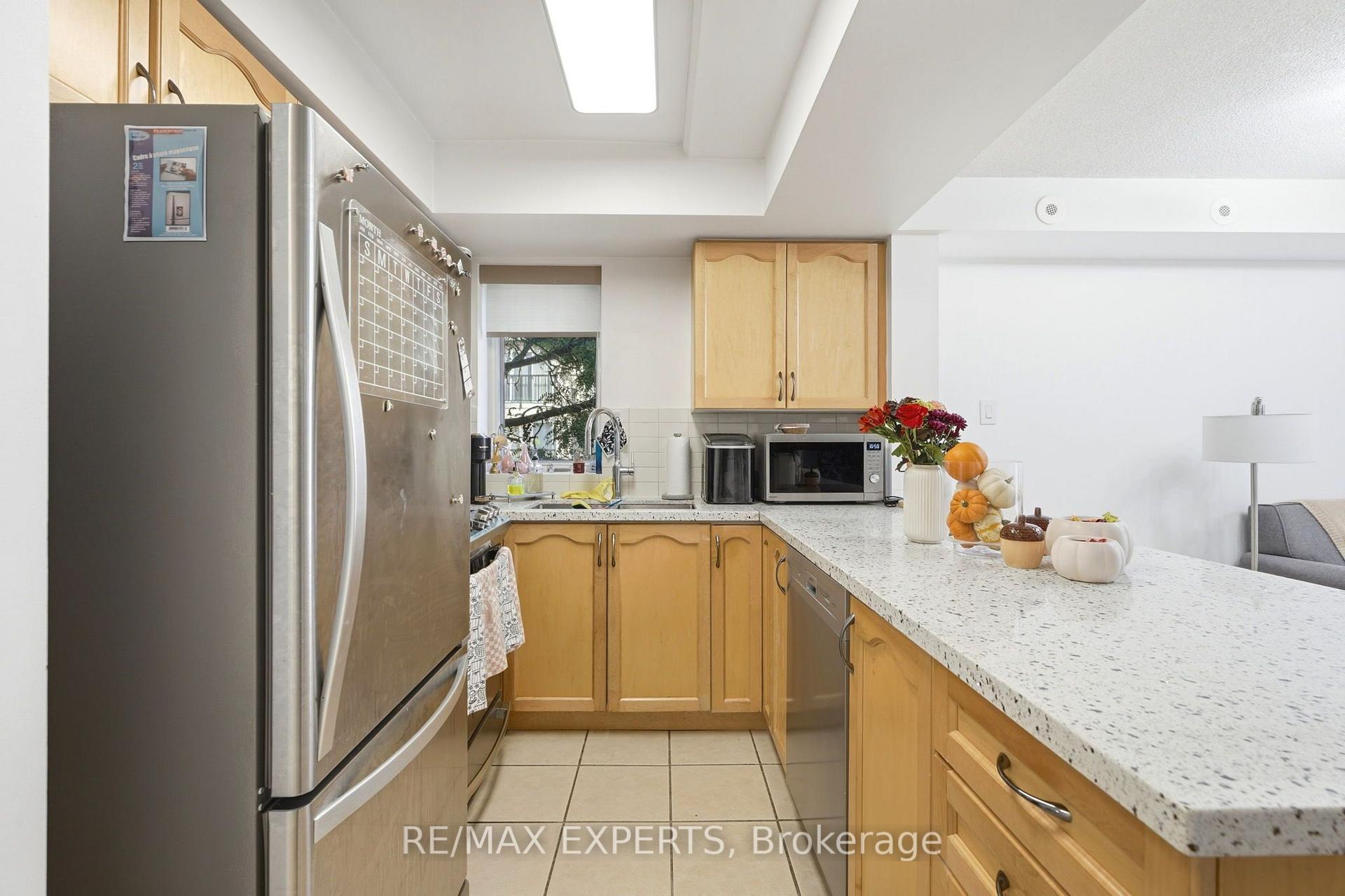 Photo 13 of Unit 2025, 85 George Appleton Way, North York, Downsview-Roding-CFB — HOMEH