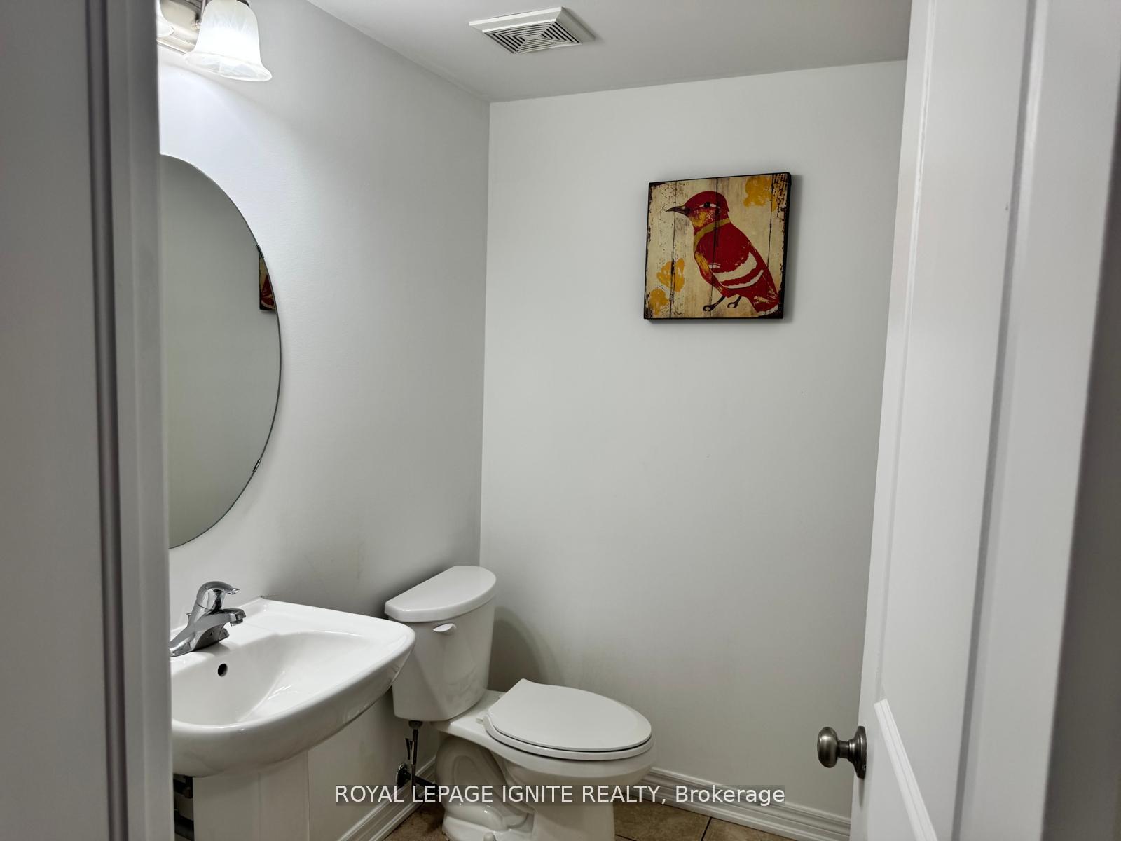 Photo 18 of 1309 Danforth Road, Scarborough, Eglinton East — HOMEH