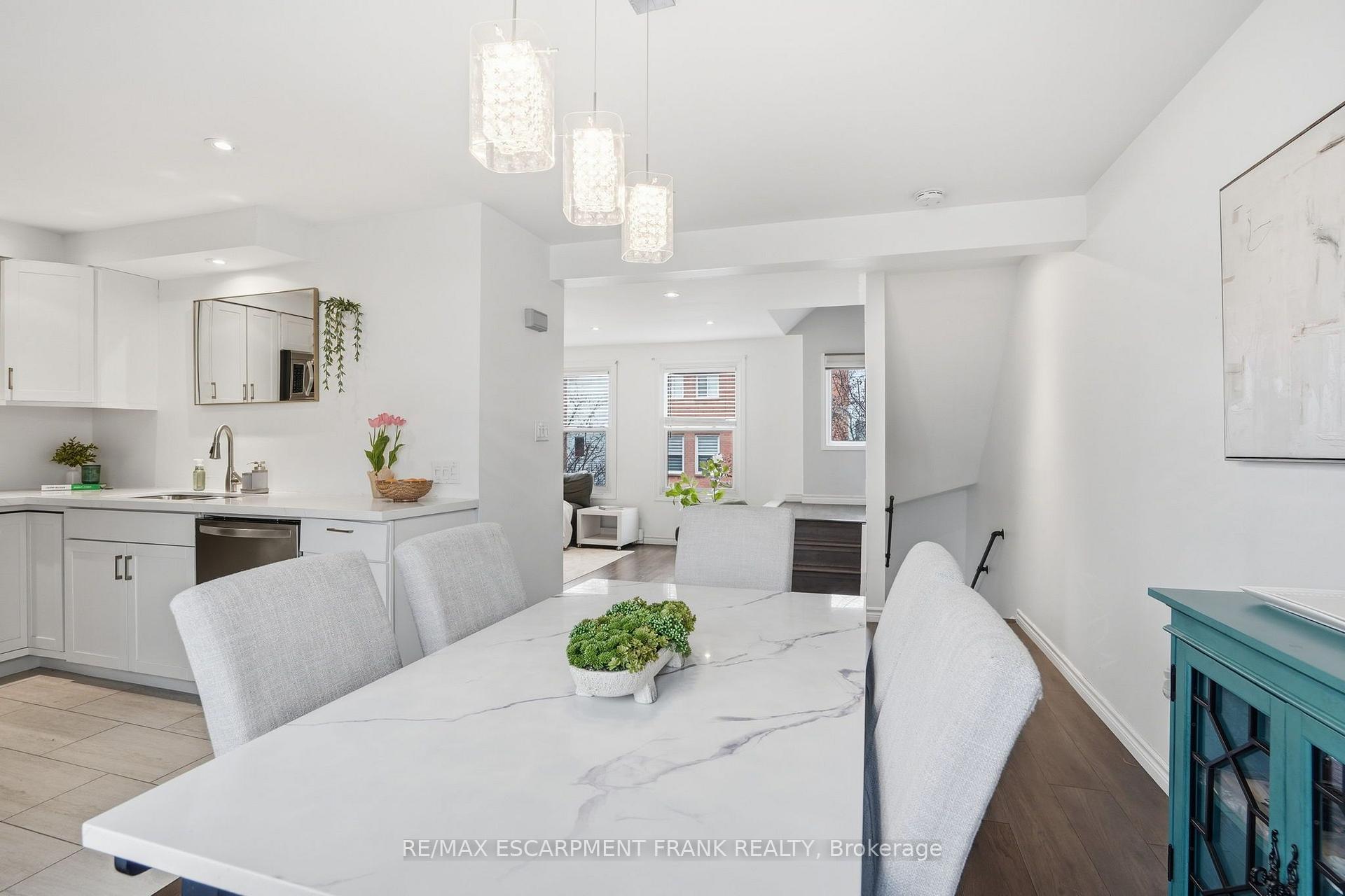 Photo 17 of Unit 15, 1255 Upper Gage Avenue, Hamilton, Quinndale — HOMEH