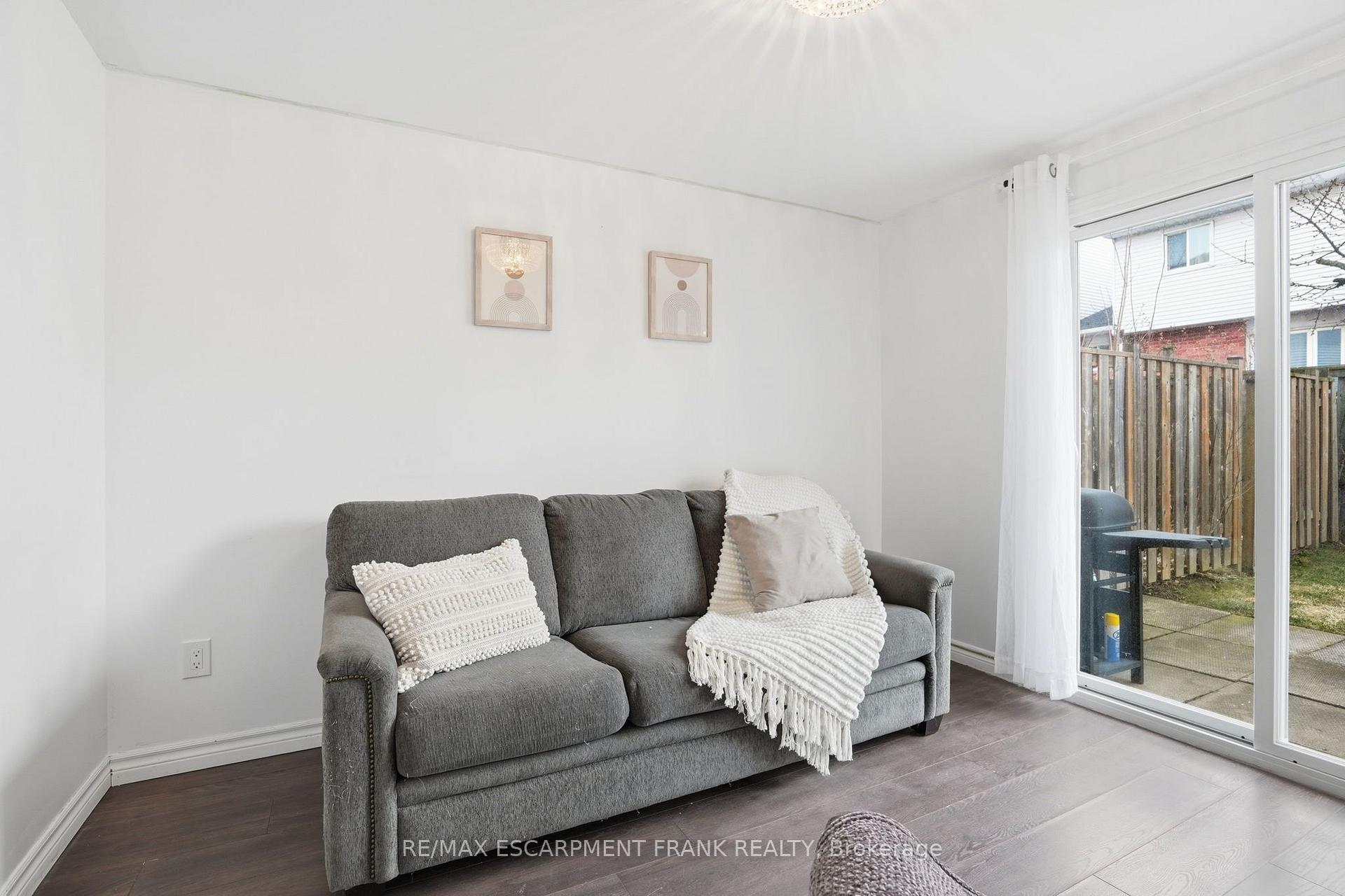 Photo 20 of Unit 15, 1255 Upper Gage Avenue, Hamilton, Quinndale — HOMEH