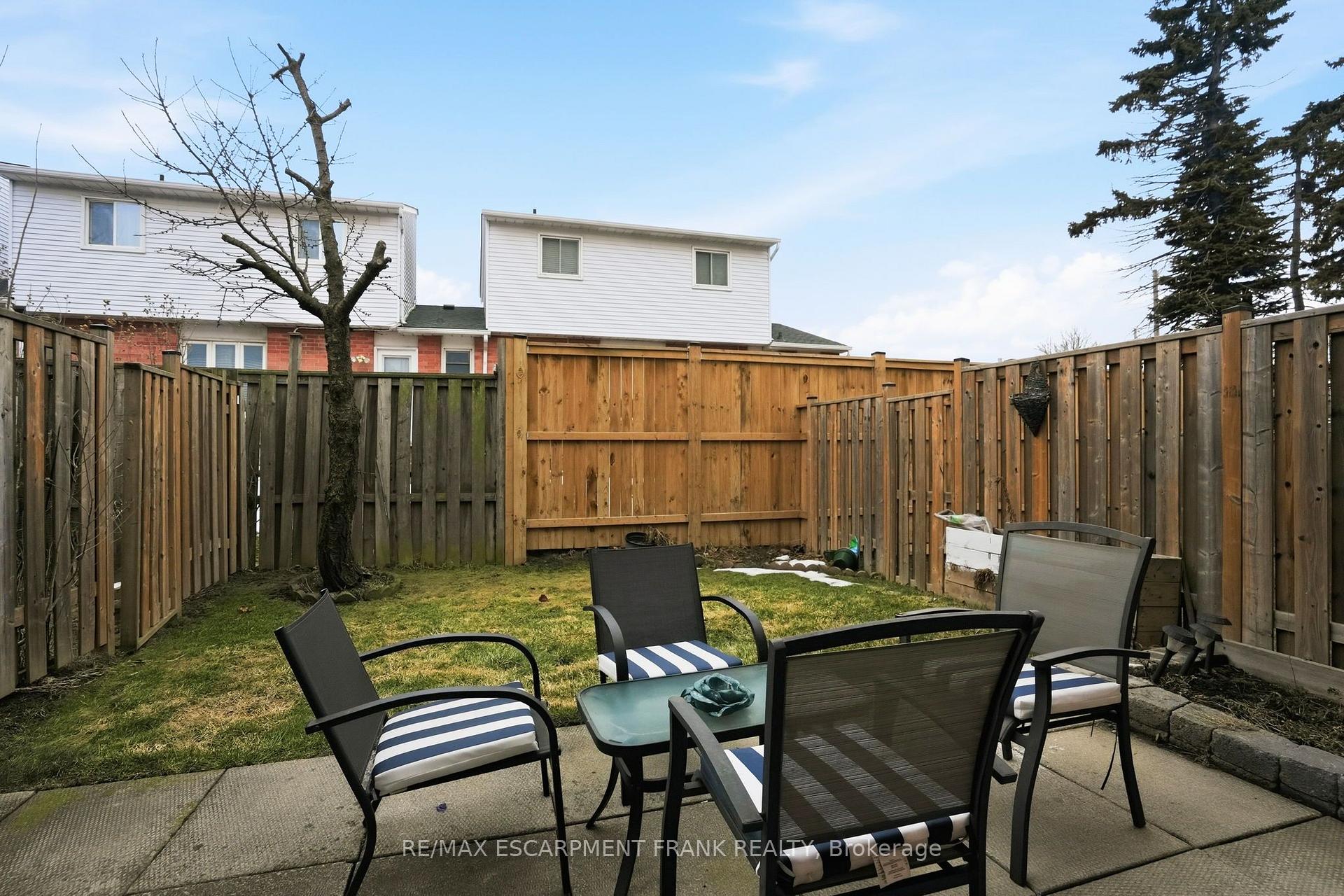 Photo 38 of Unit 15, 1255 Upper Gage Avenue, Hamilton, Quinndale — HOMEH