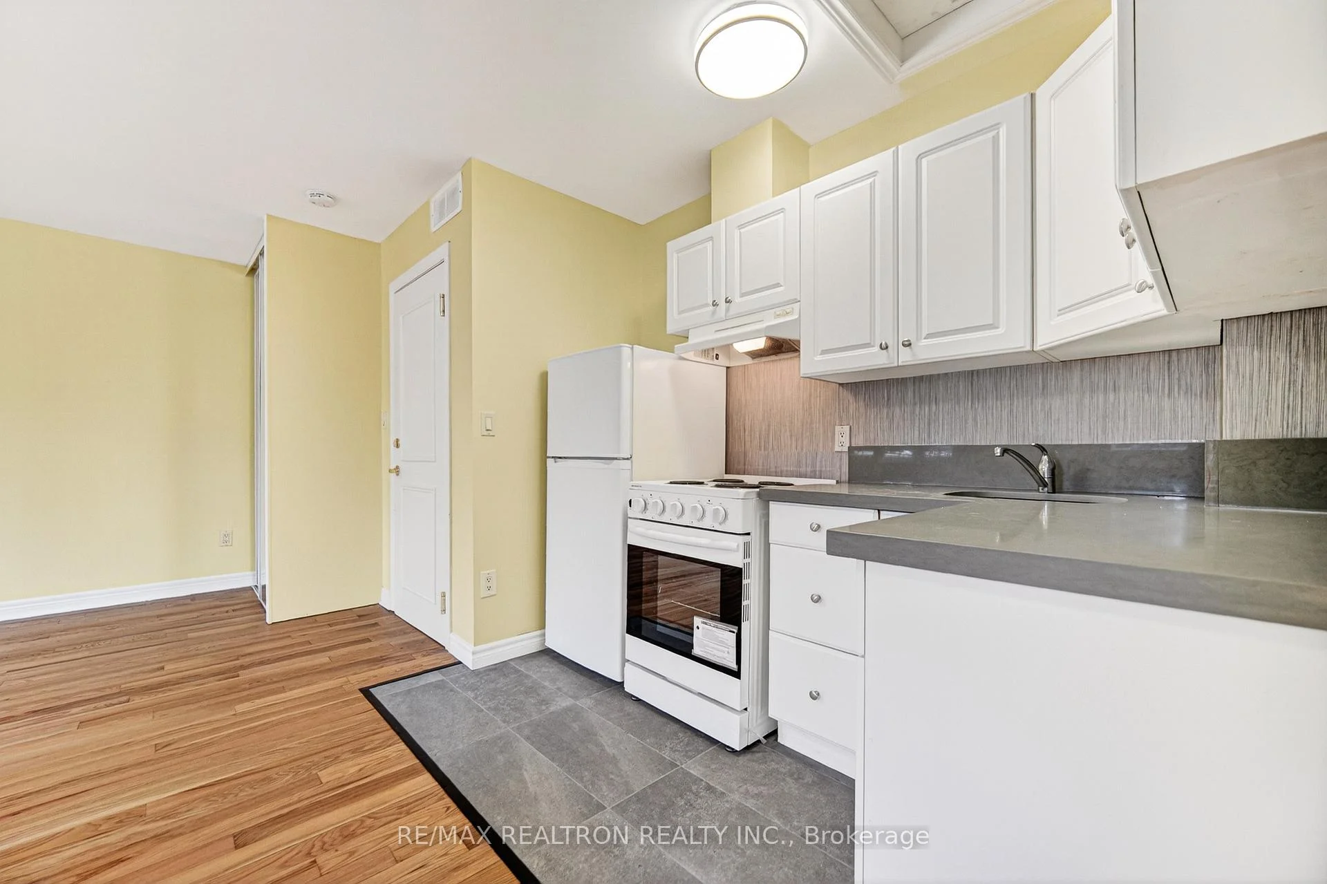 Photo 20 of Unit A2, 454 Donlands Avenue, Toronto, East York — HOMEH