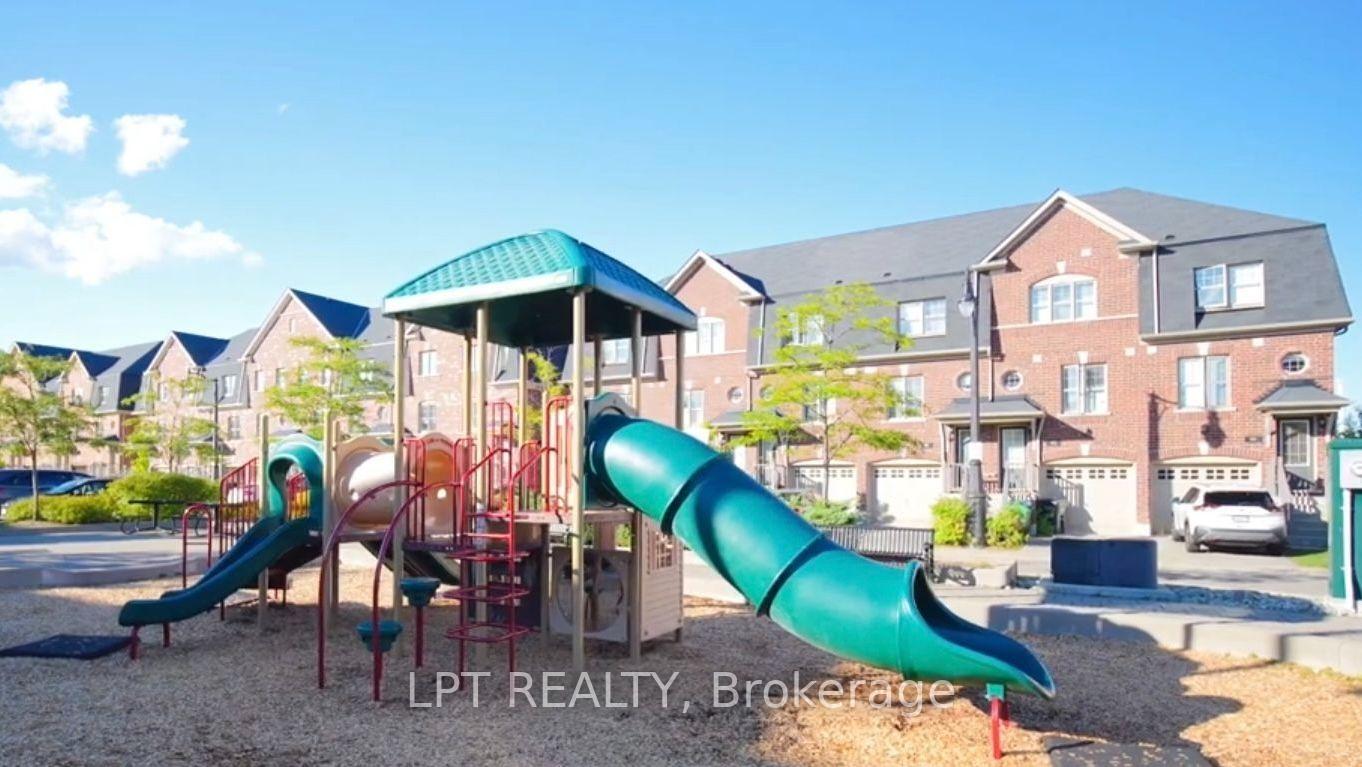 Photo 14 of 165 Veterans Drive, Brampton, Northwest Brampton — HOMEH