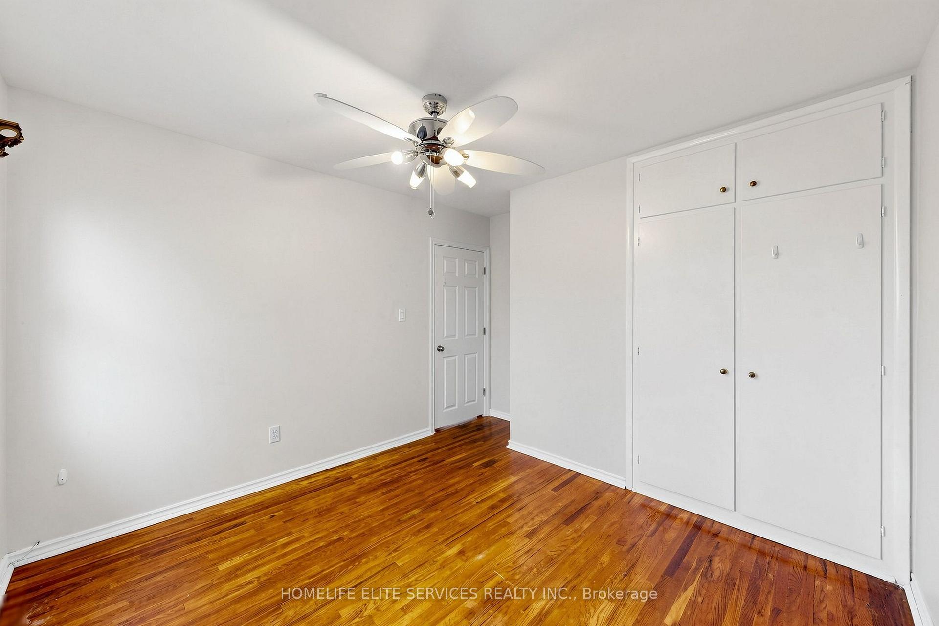 Photo 18 of 48 Frey Crescent, Scarborough, Wexford-Maryvale — HOMEH