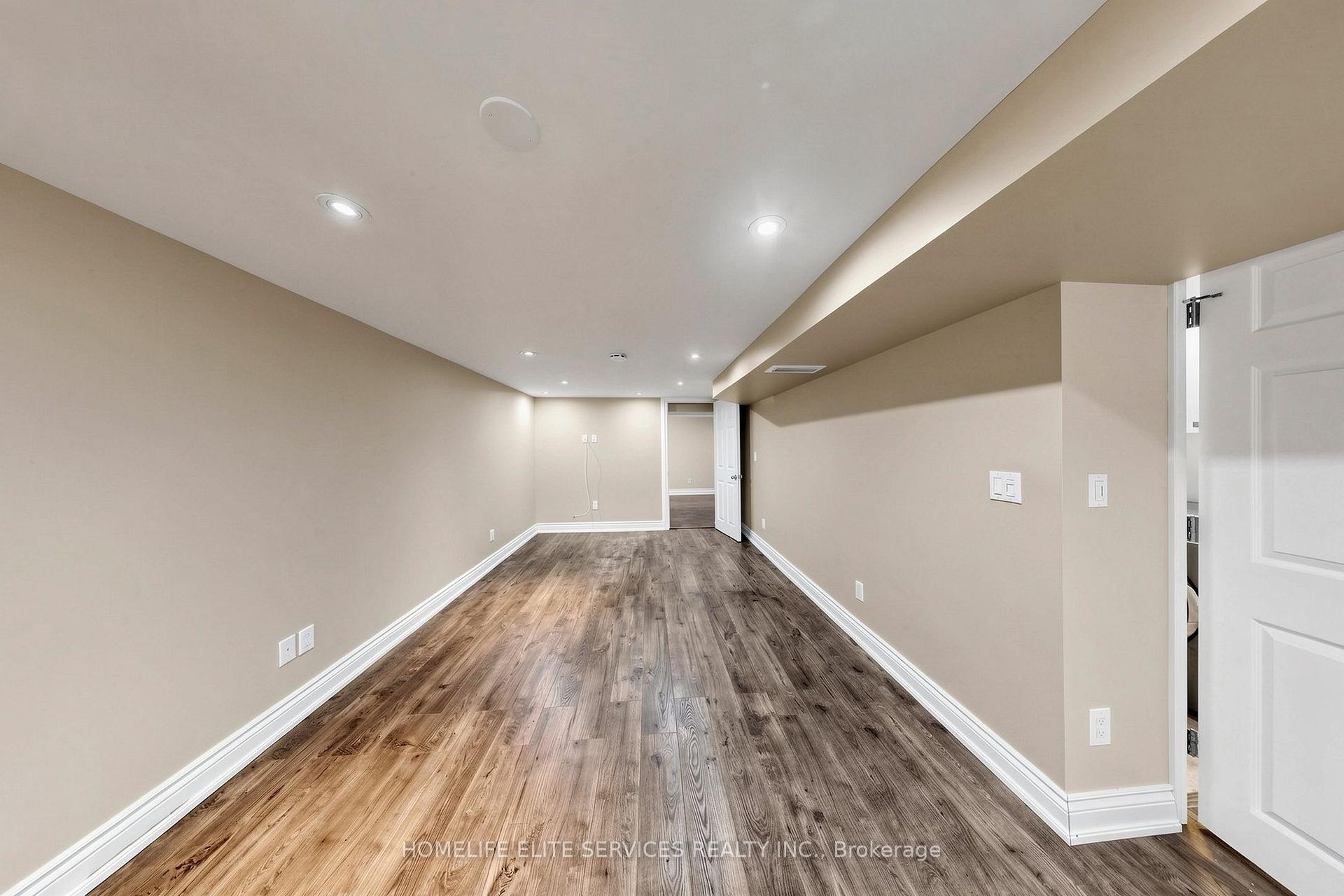 Photo 36 of 48 Frey Crescent, Scarborough, Wexford-Maryvale — HOMEH