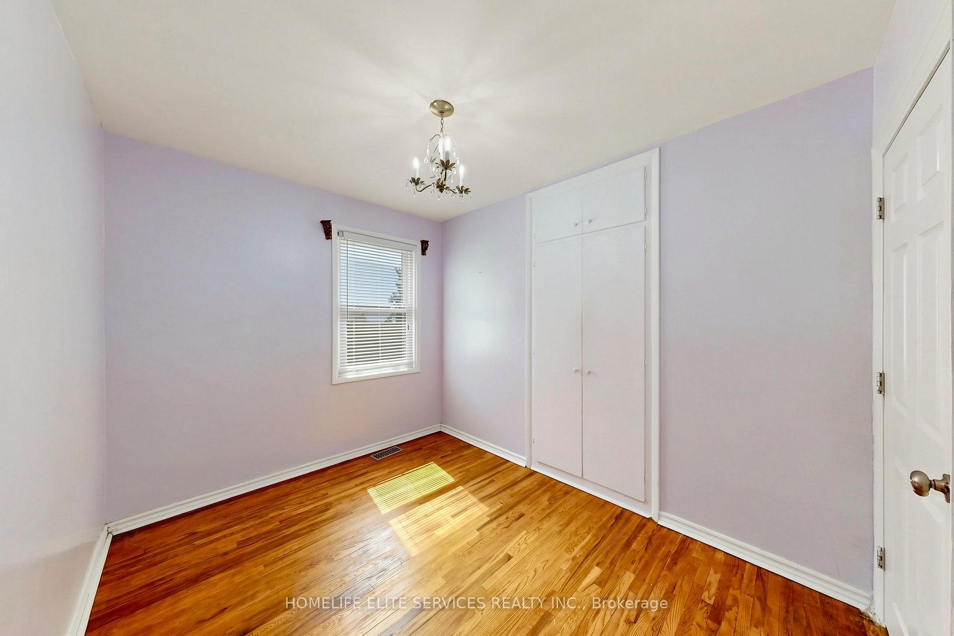 Photo 22 of 48 Frey Crescent, Scarborough, Wexford-Maryvale — HOMEH