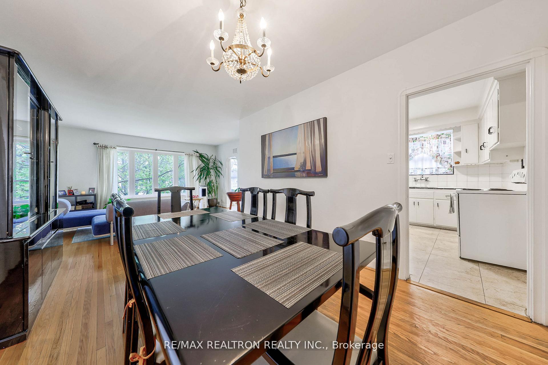 Photo 11 of 1336 Avenue Road, Toronto, Lawrence Park South — HOMEH