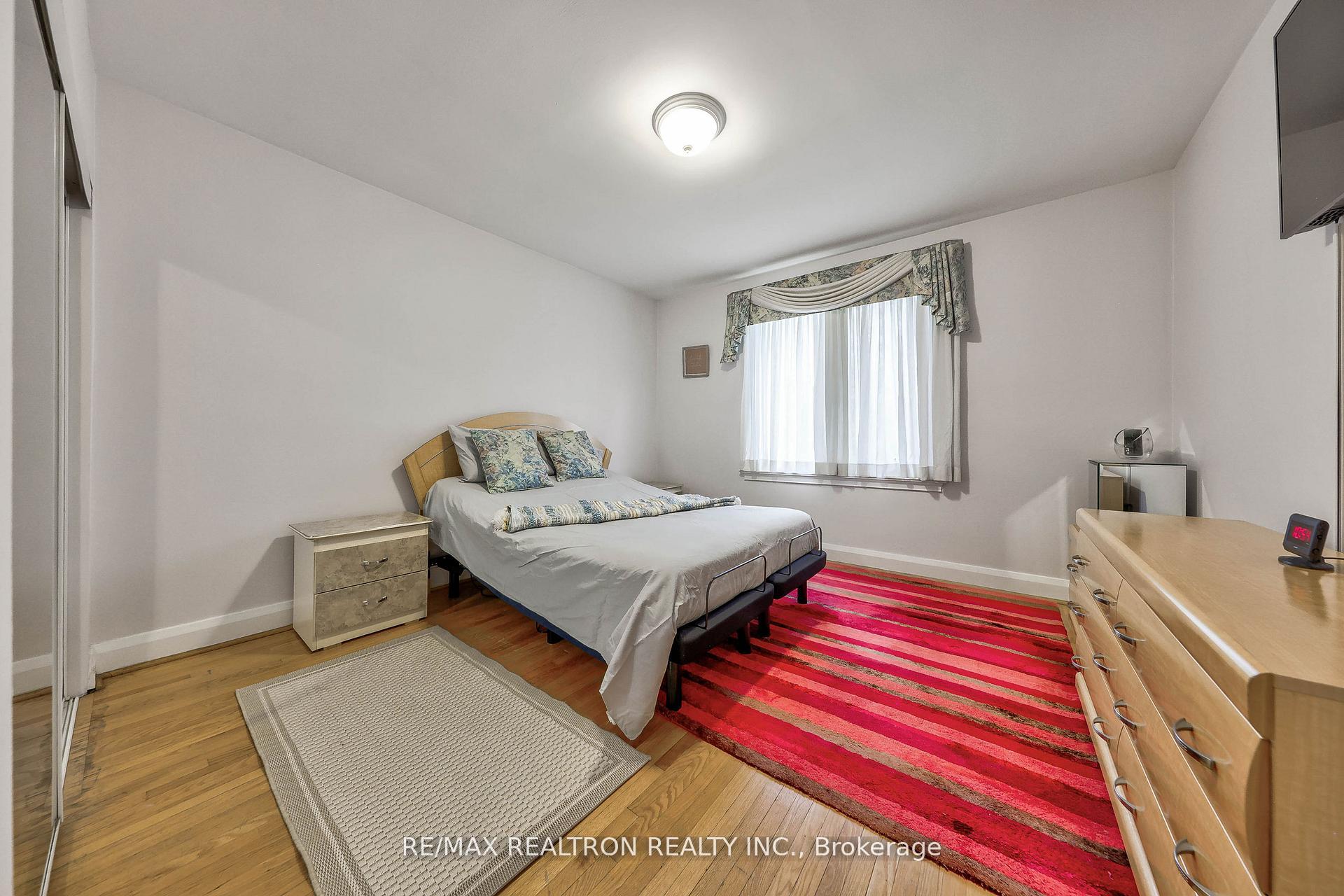 Photo 14 of 1336 Avenue Road, Toronto, Lawrence Park South — HOMEH