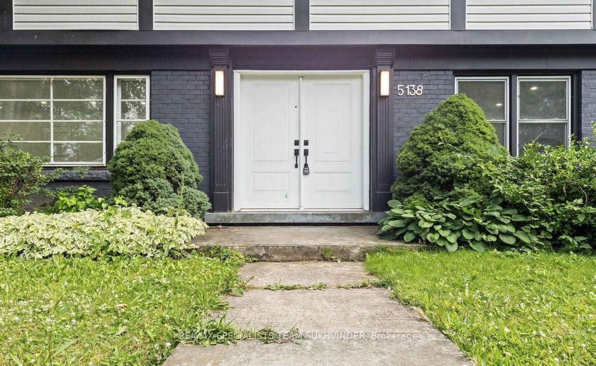 Photo 4 of 5138 Valley Way, Niagara Falls, Cherrywood — HOMEH