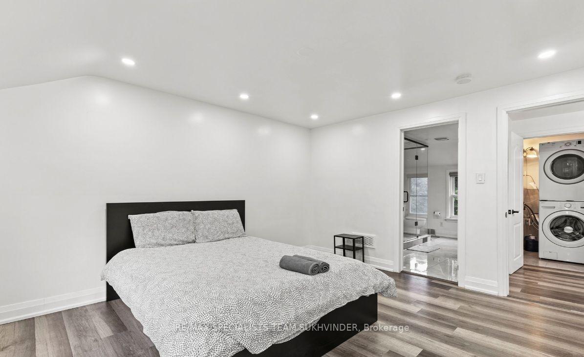 Photo 19 of 5138 Valley Way, Niagara Falls, Cherrywood — HOMEH