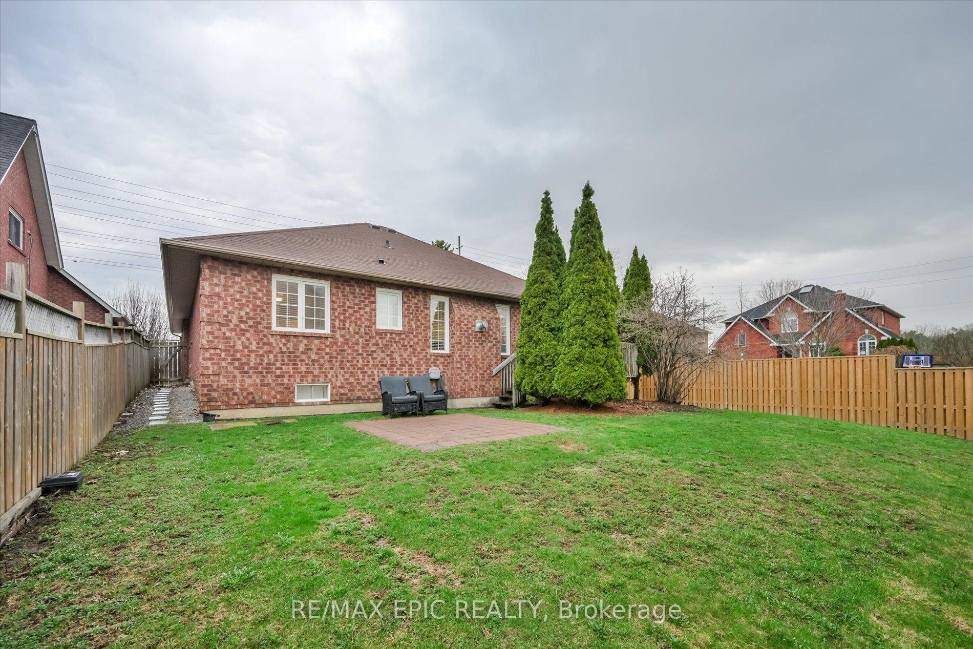 Photo 44 of 33 Emmett Place, Whitby, Pringle Creek — HOMEH