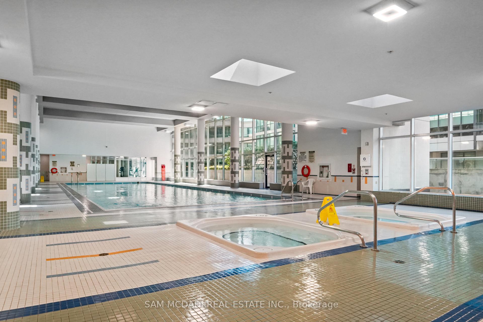 Photo 19 of Unit 2304, 18 Harbour Street, Toronto, Waterfront Communities — HOMEH