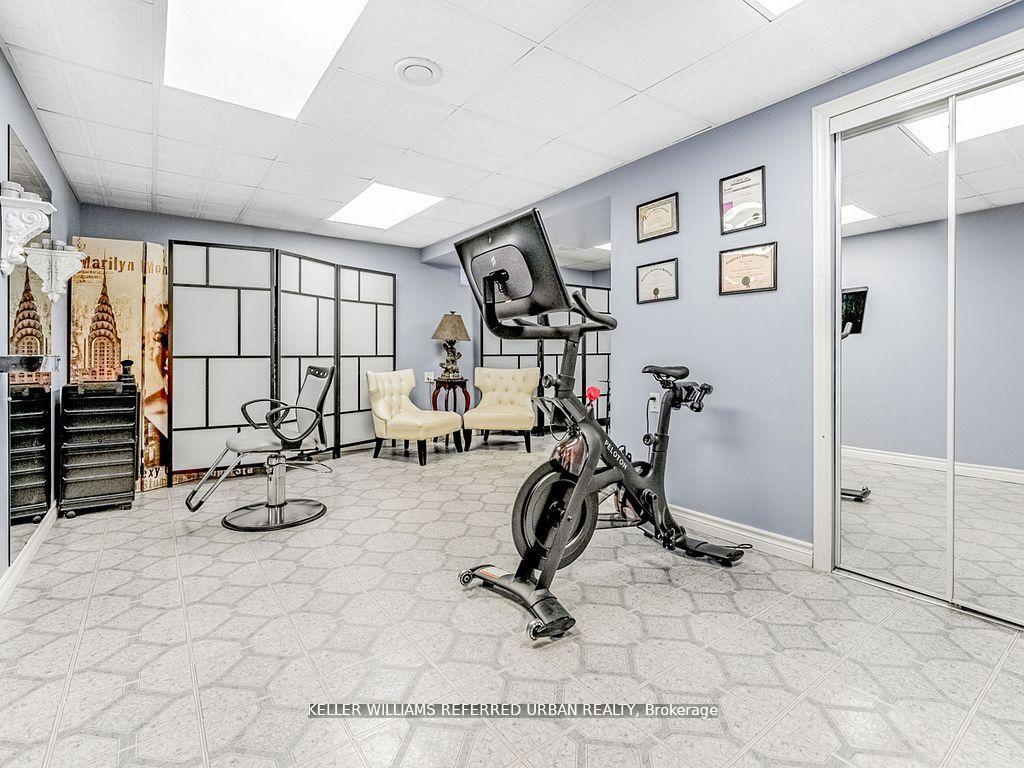 Photo 27 of 1166 Upper Wentworth Street E, Hamilton, Crerar — HOMEH