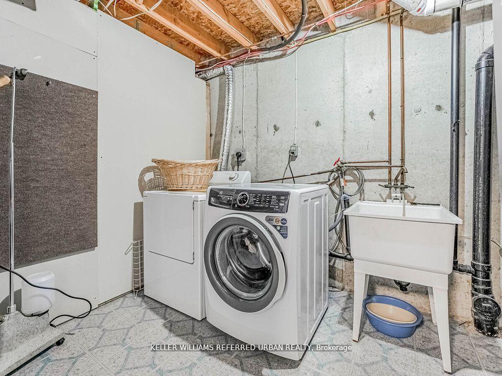 Photo 30 of 1166 Upper Wentworth Street E, Hamilton, Crerar — HOMEH