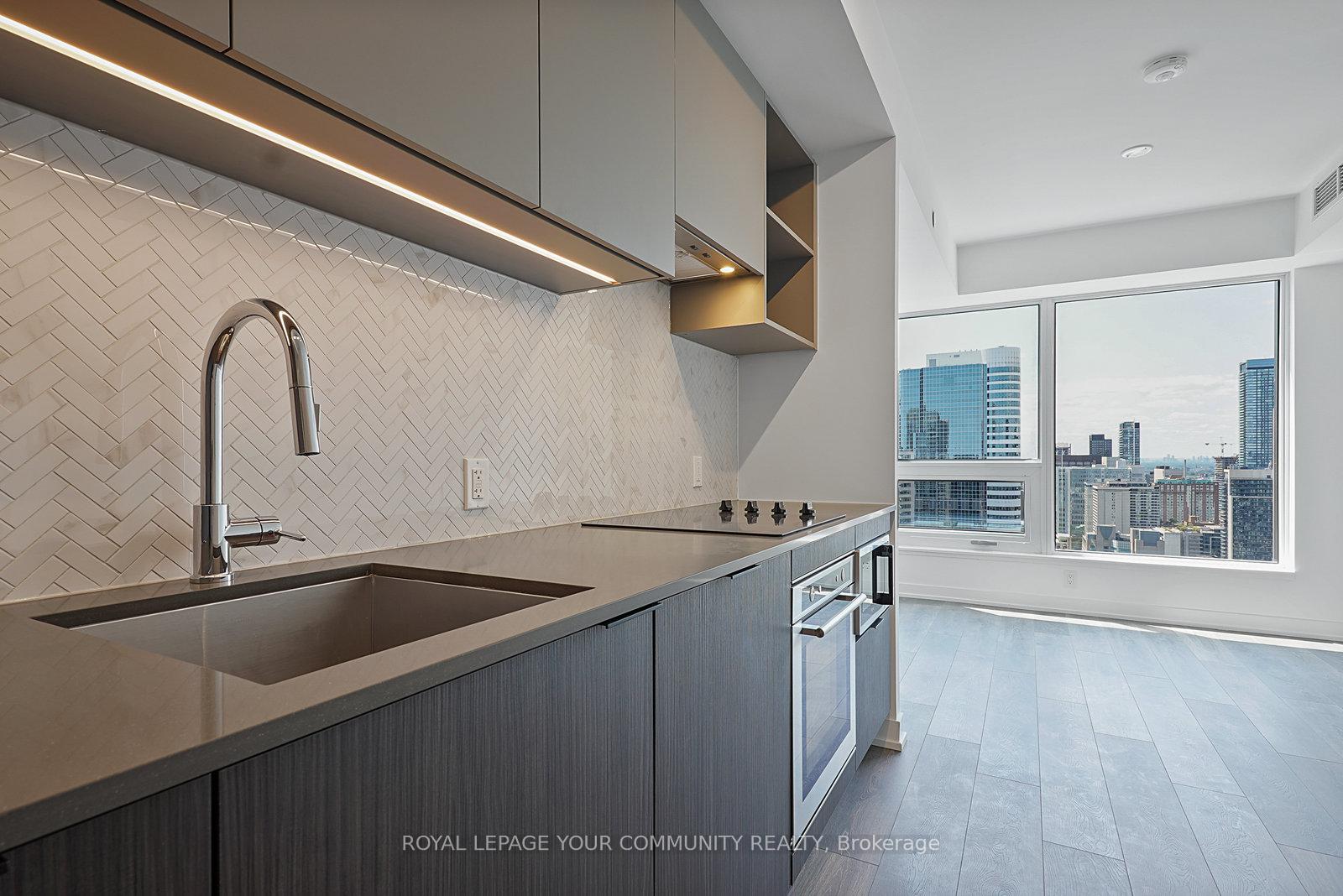 Photo 7 of Unit 3908, 82 Dalhousie Street, Toronto, Church-Yonge Corridor — HOMEH