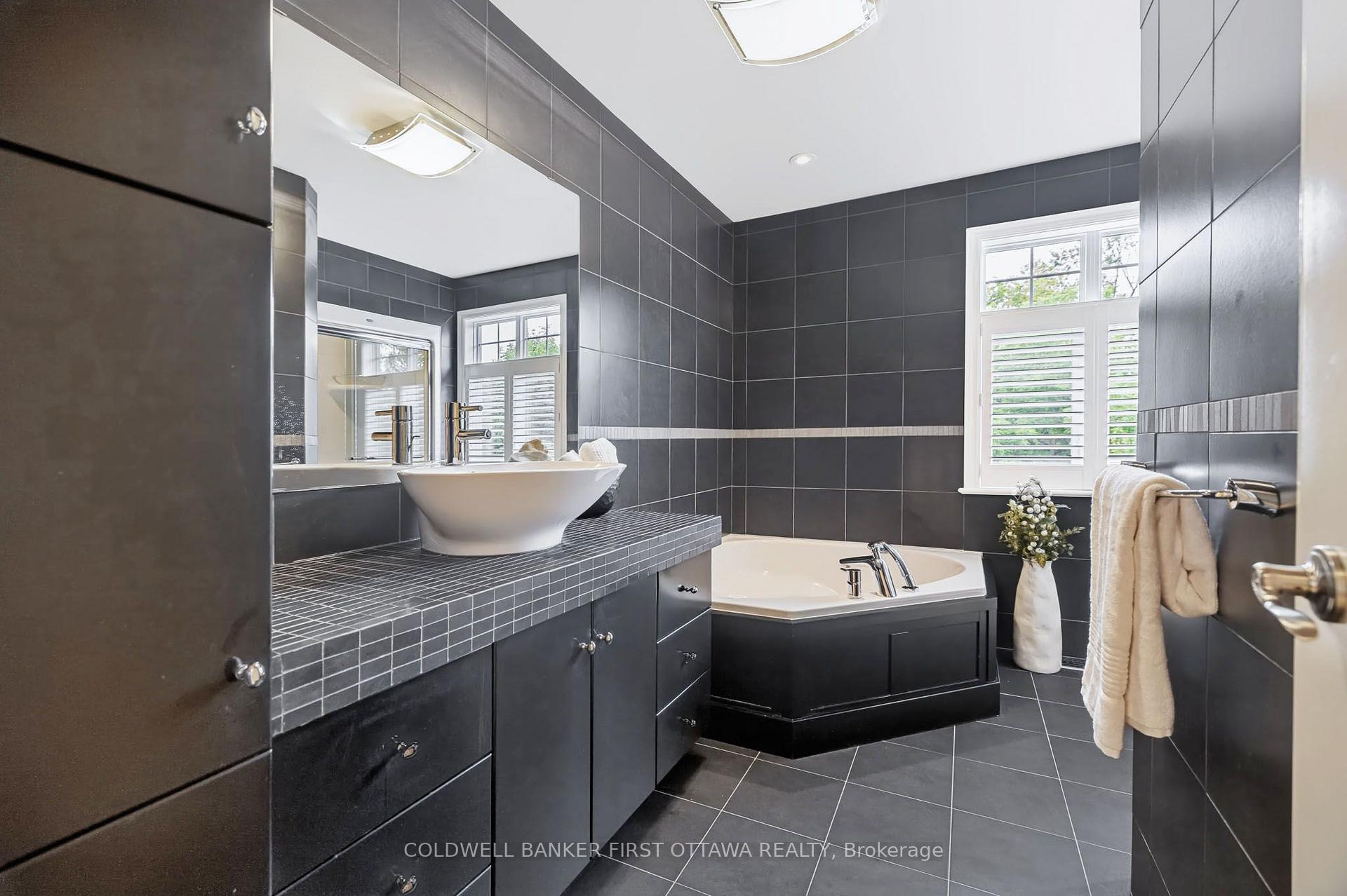 Photo 37 of 48 Bert G Argue Drive, Ottawa, Stittsville (Central) — HOMEH