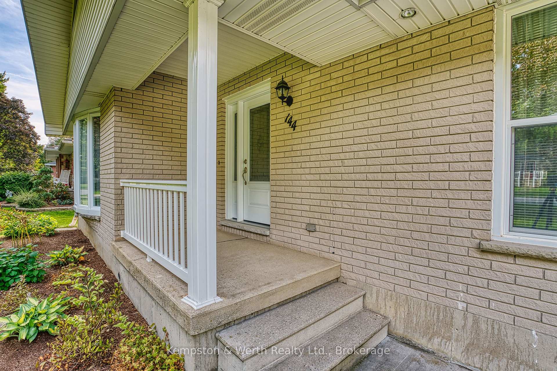Photo 8 of 144 King Street, North Perth, Elma — HOMEH