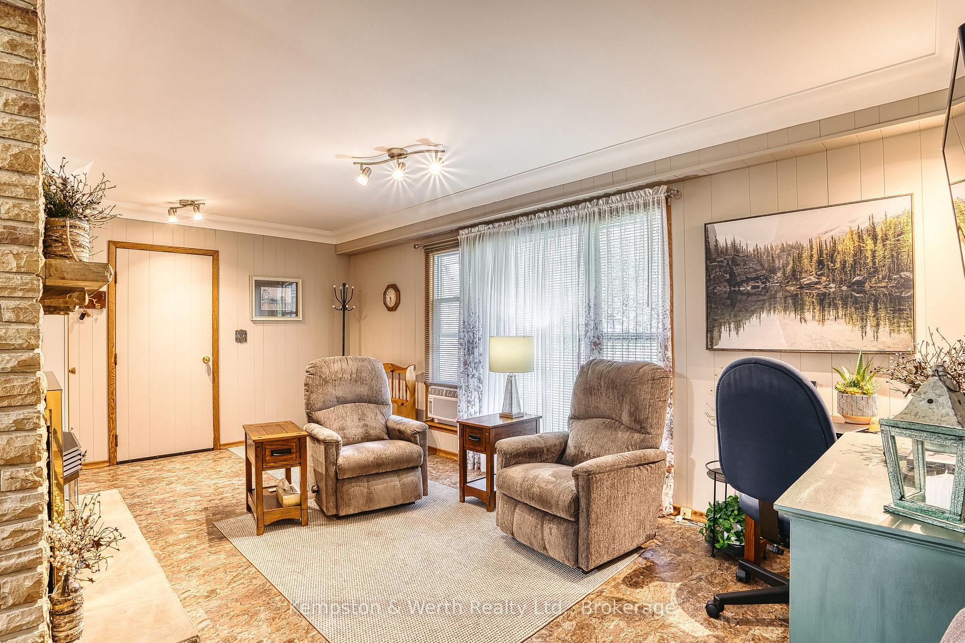 Photo 13 of 144 King Street, North Perth, Elma — HOMEH