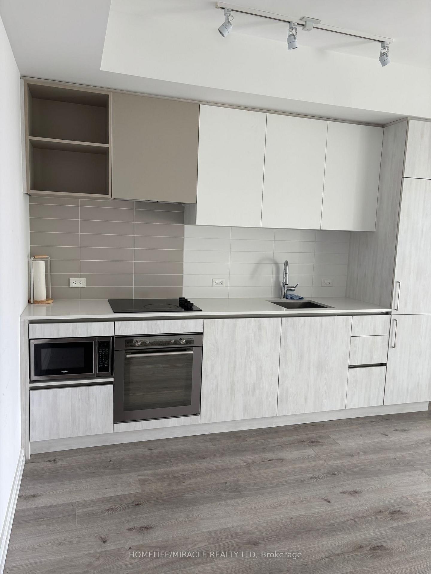 Photo 1 of Unit 2701, 7890 Jane Street, Vaughan, Vaughan Corporate Centre — HOMEH