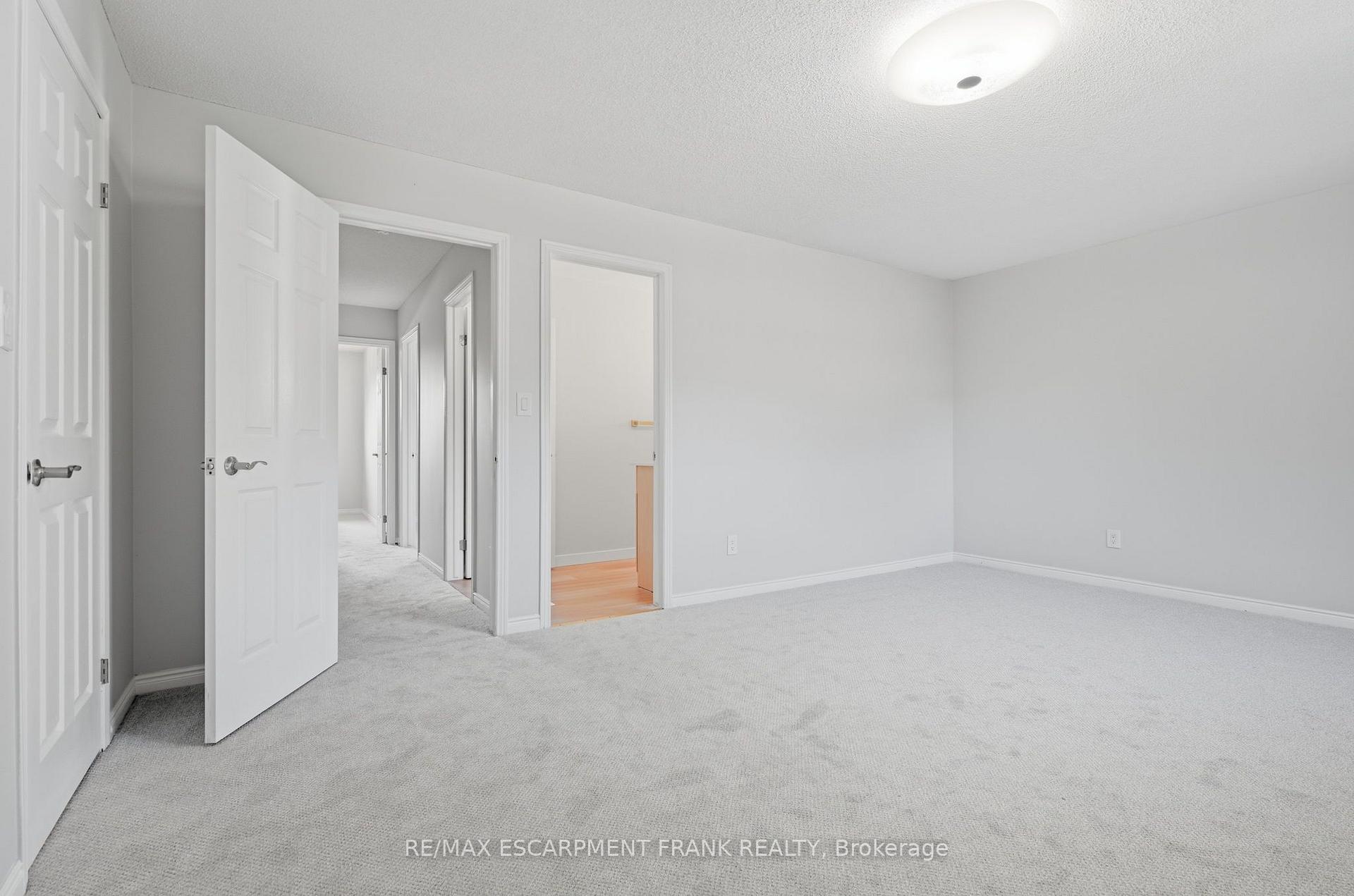 Photo 18 of 79 Lynnette Drive, Hamilton, Falkirk — HOMEH