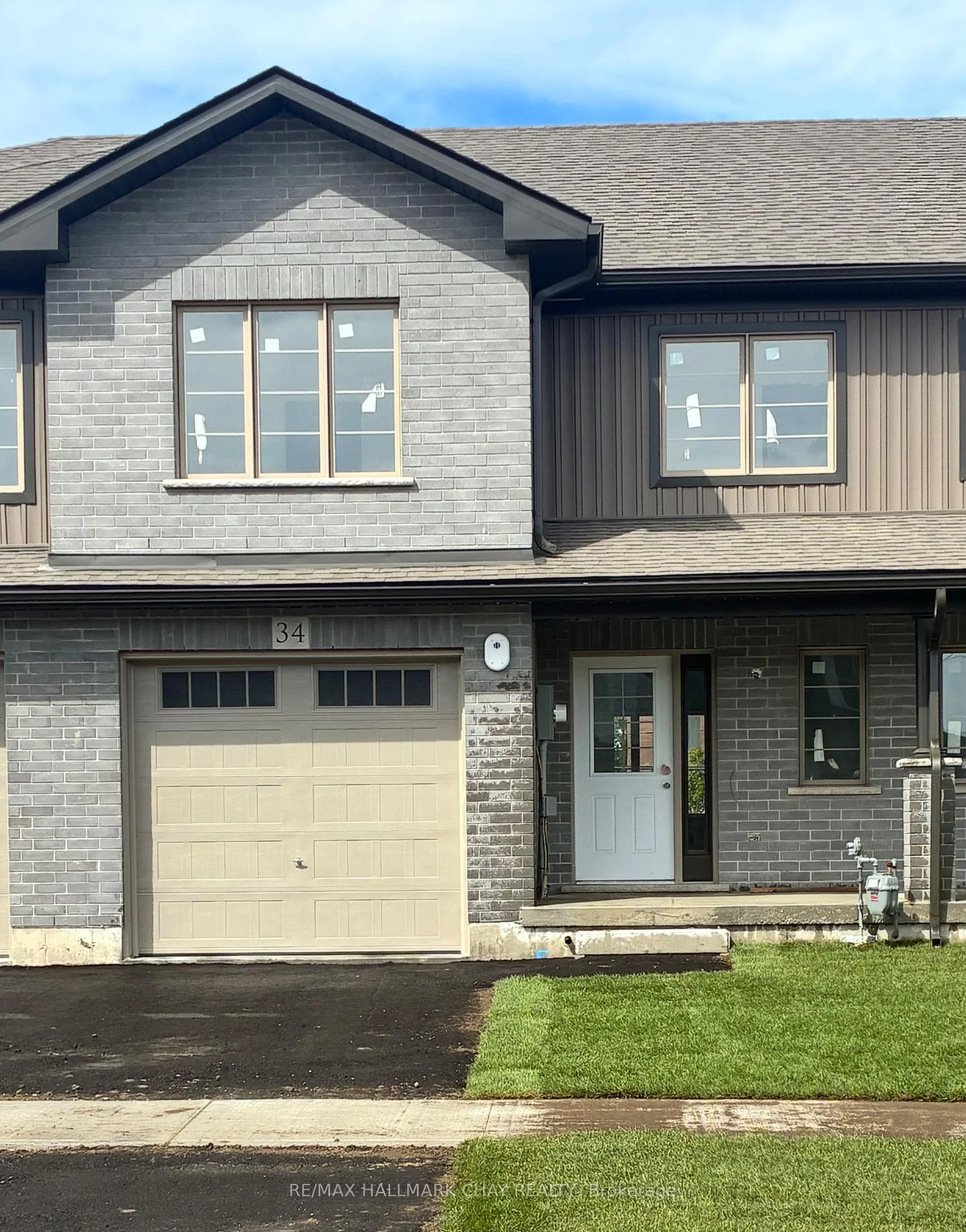Photo of 34 Strath Crescent