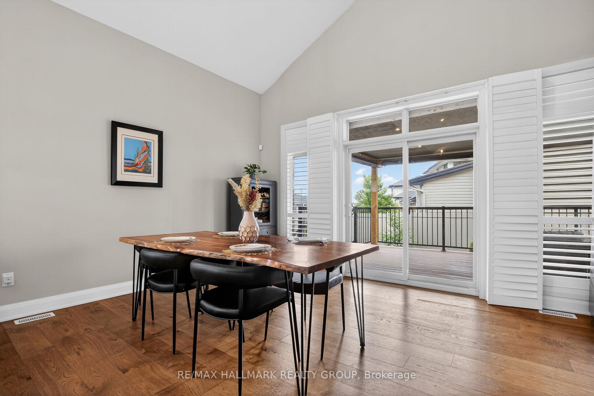 Photo 14 of 341 Serenade Crescent, Ottawa, Riverside South/Gloucester Glen — HOMEH
