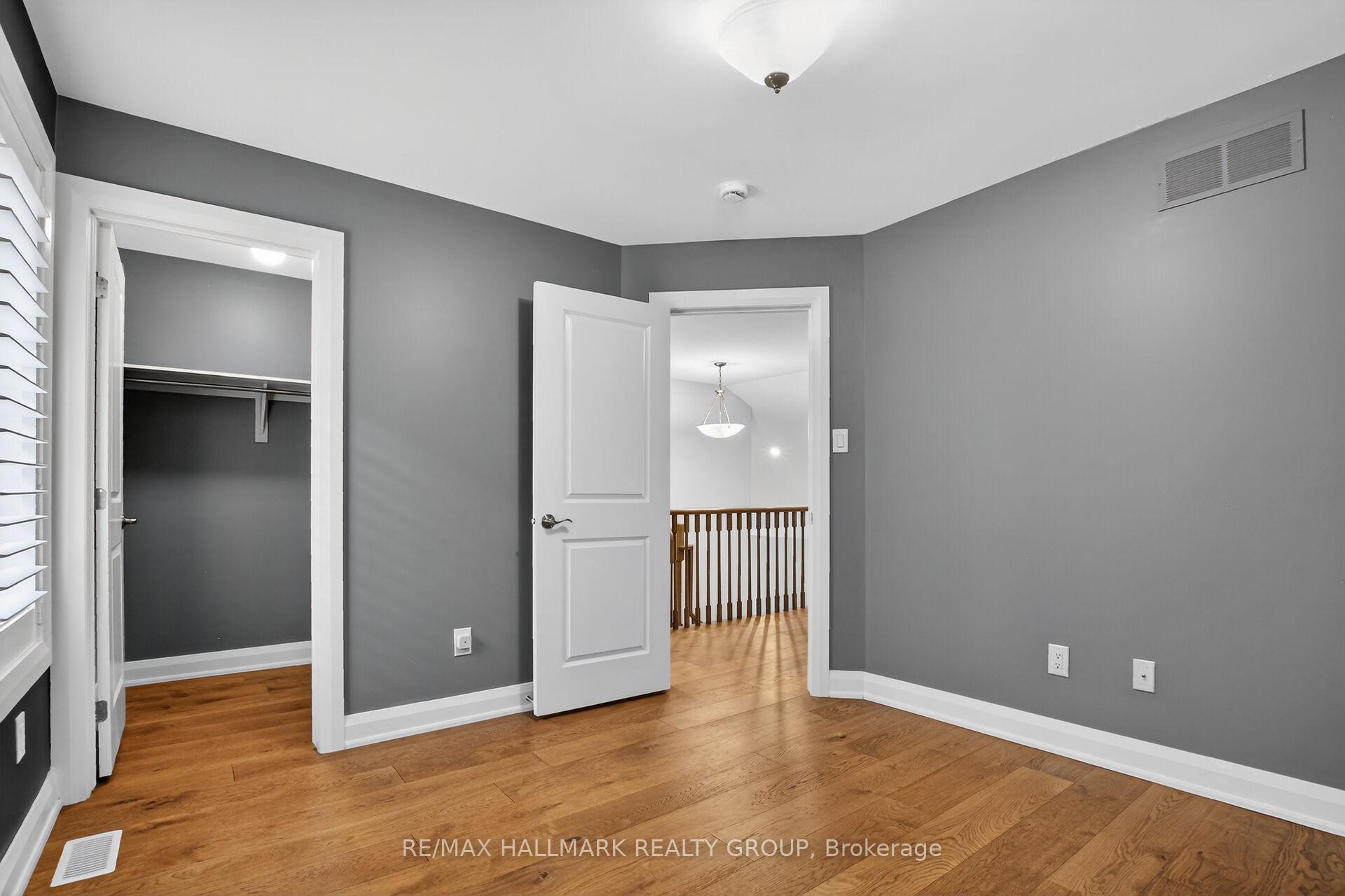 Photo 23 of 341 Serenade Crescent, Ottawa, Riverside South/Gloucester Glen — HOMEH