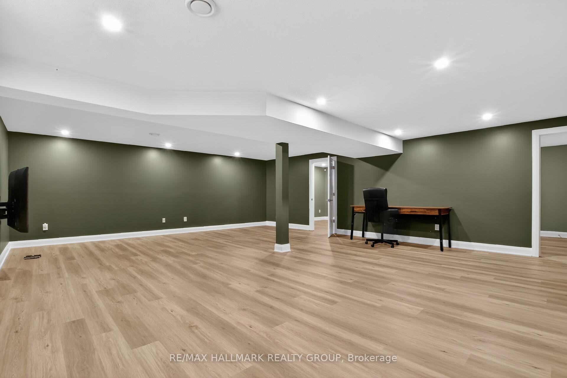 Photo 26 of 341 Serenade Crescent, Ottawa, Riverside South/Gloucester Glen — HOMEH