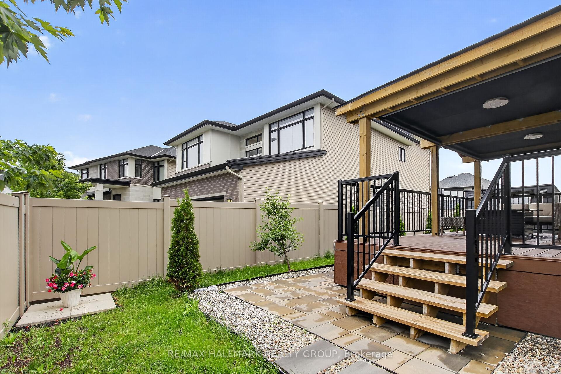 Photo 27 of 341 Serenade Crescent, Ottawa, Riverside South/Gloucester Glen — HOMEH