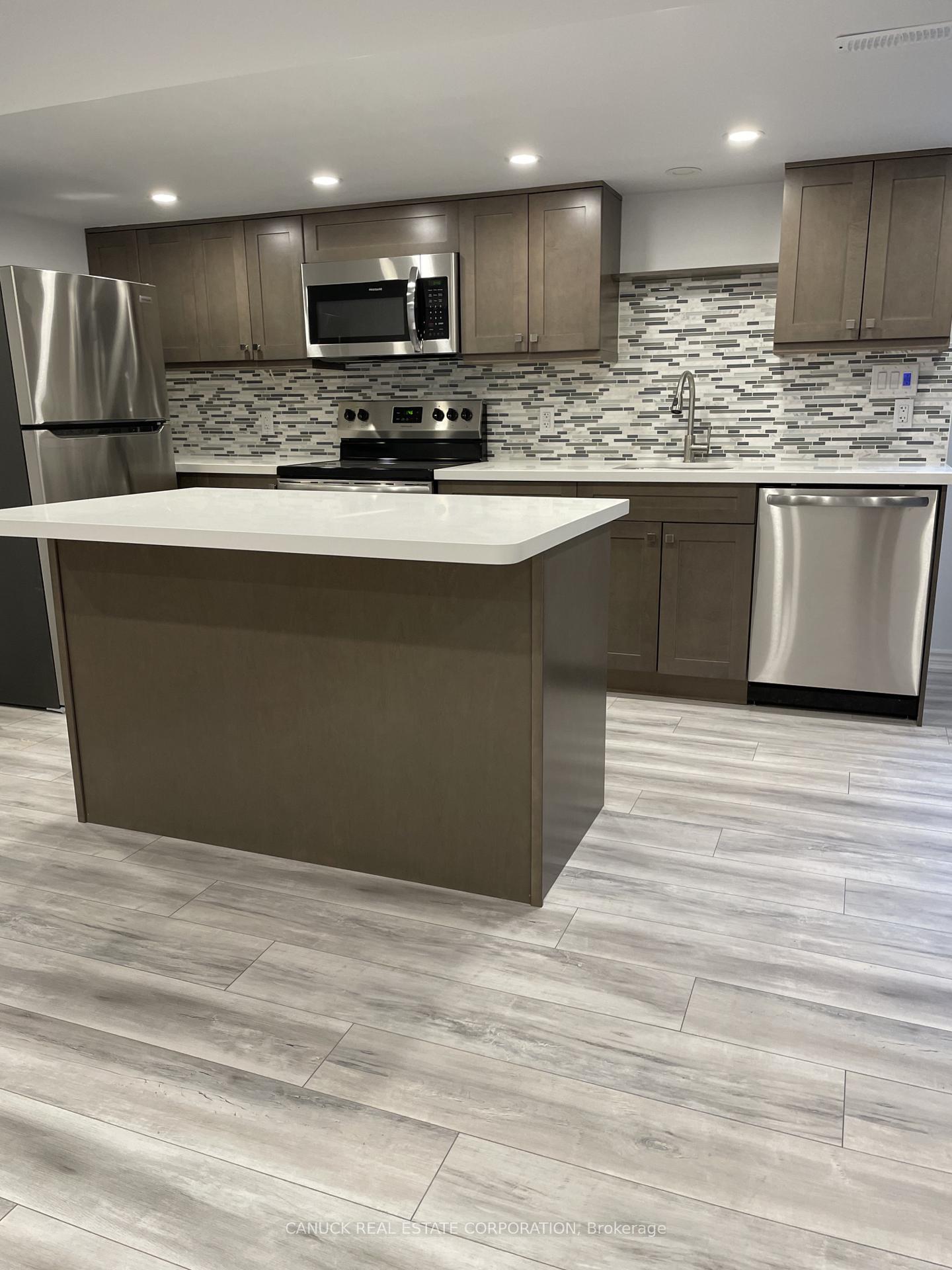 Photo of Unit Lower Unit, 11 Navenby Crescent