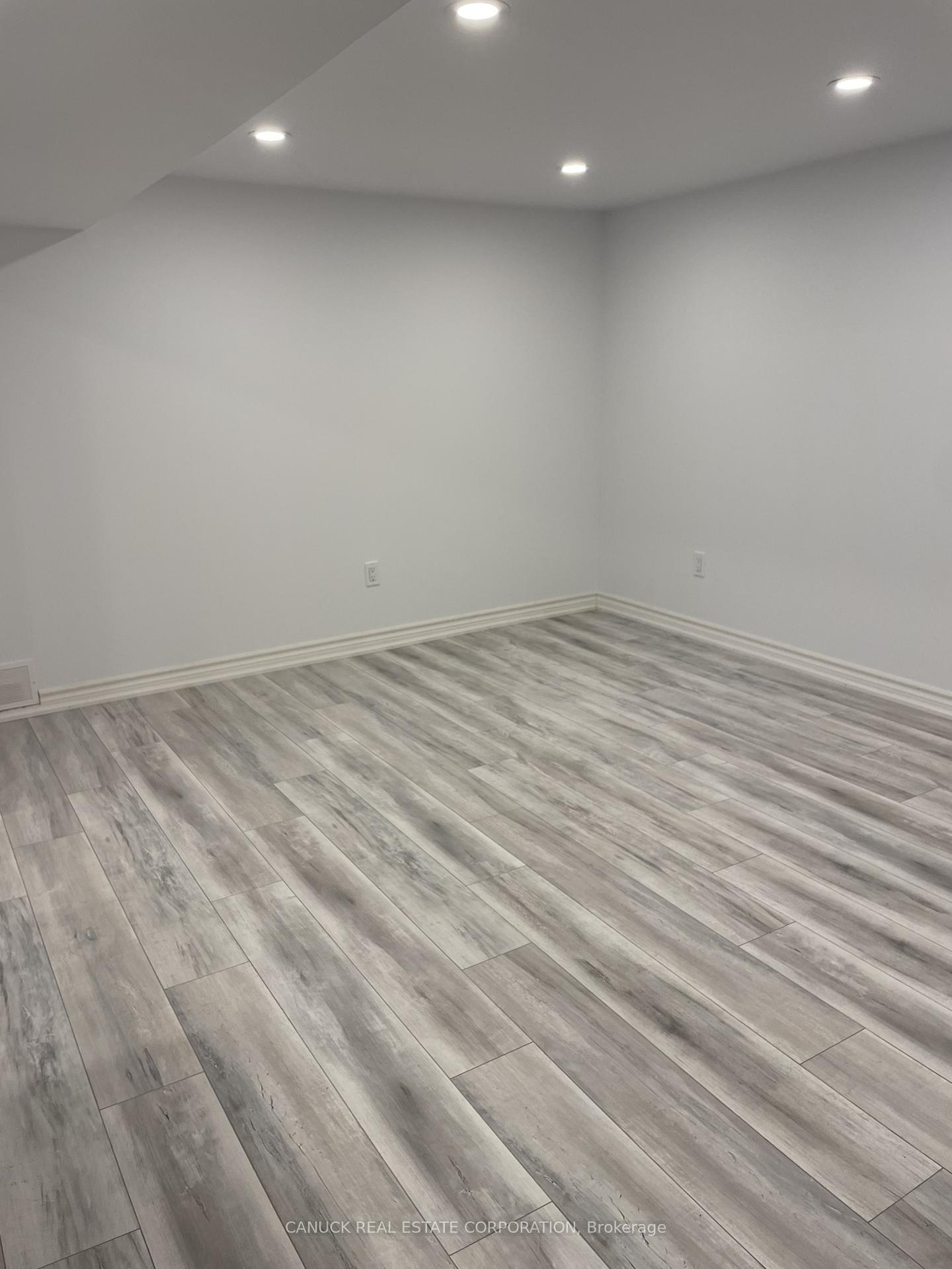 Photo 4 of Unit Lower Unit, 11 Navenby Crescent, North York, Humber Summit — HOMEH