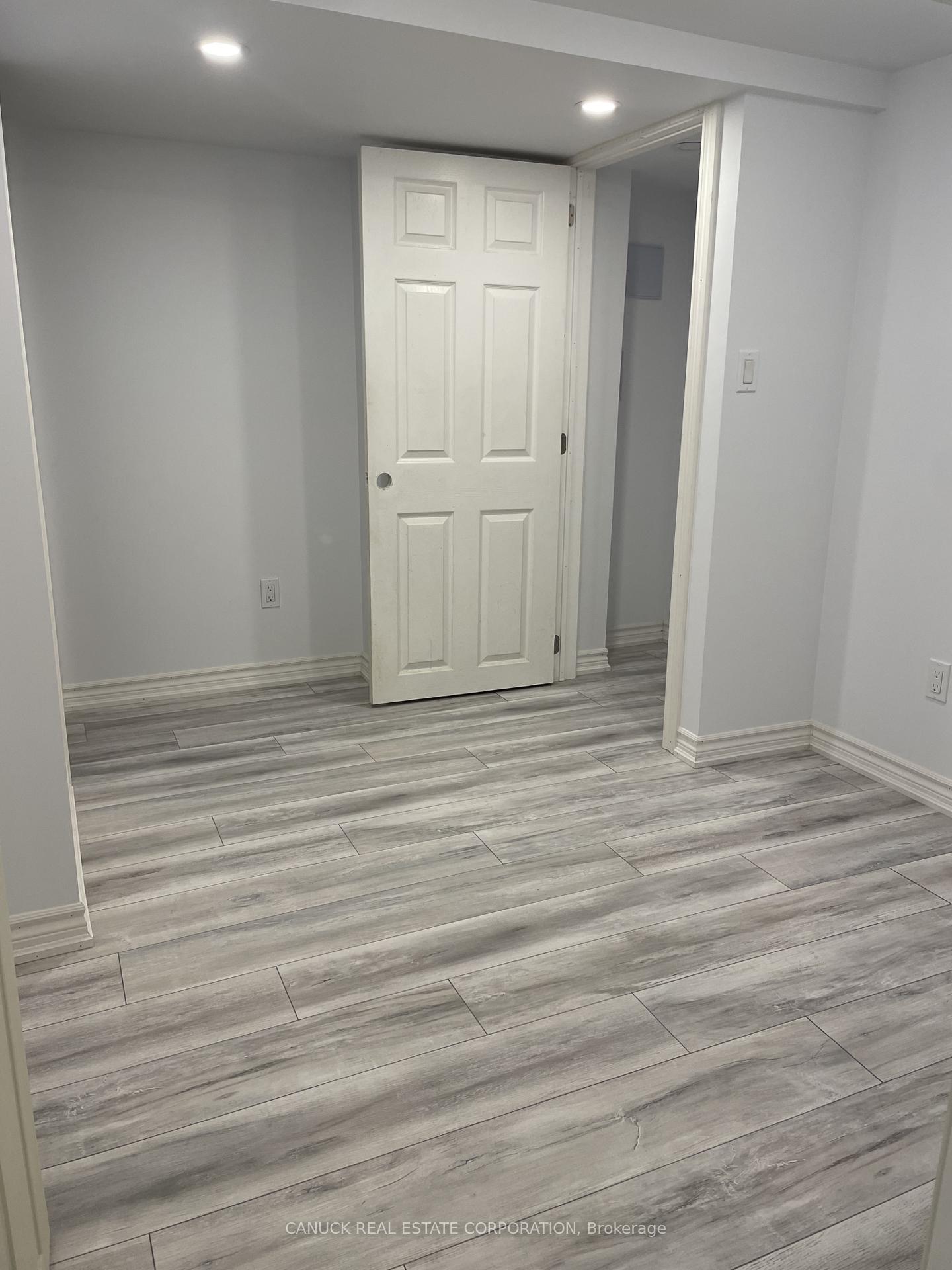 Photo 9 of Unit Lower Unit, 11 Navenby Crescent, North York, Humber Summit — HOMEH