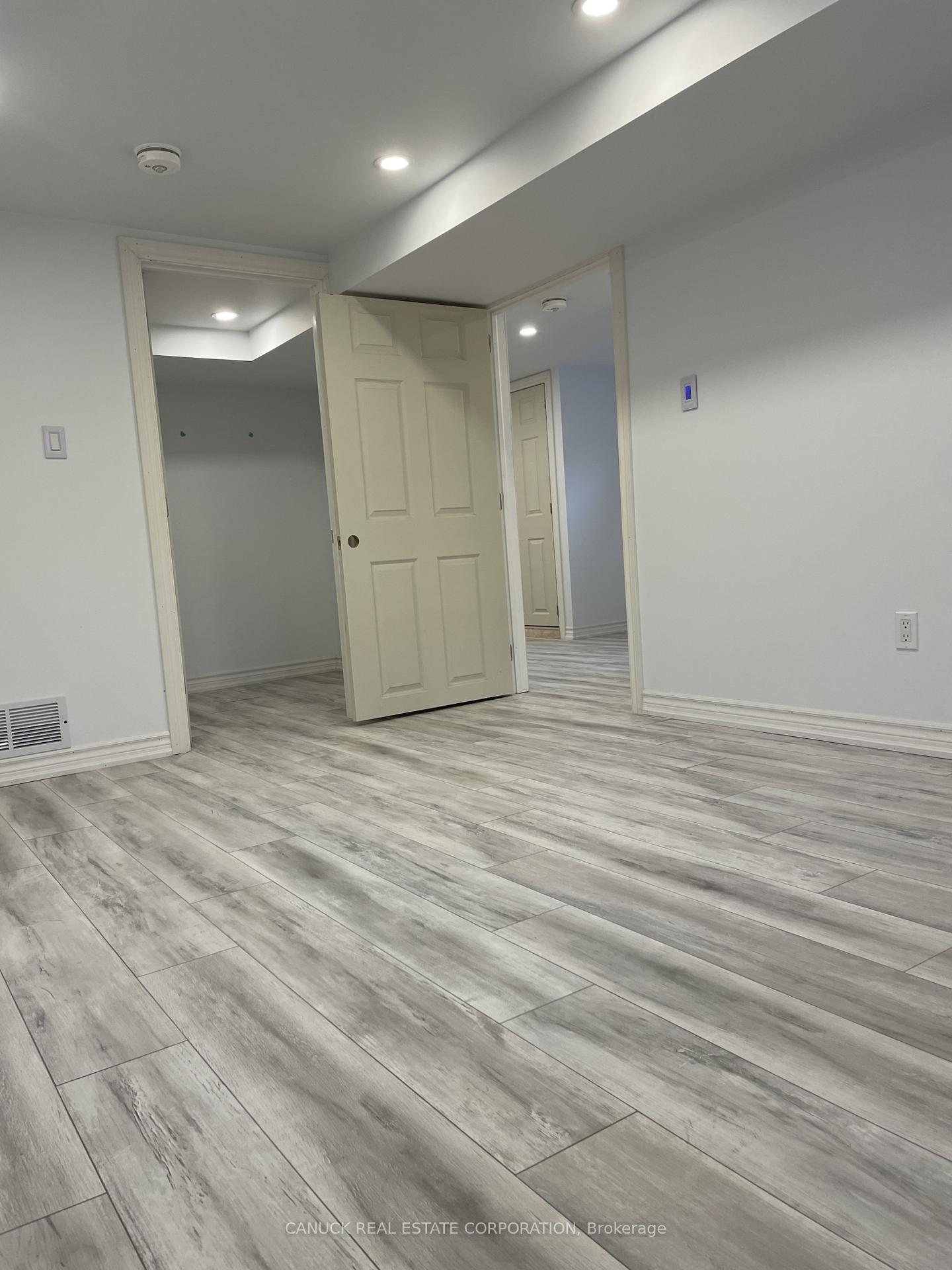 Photo 10 of Unit Lower Unit, 11 Navenby Crescent, North York, Humber Summit — HOMEH