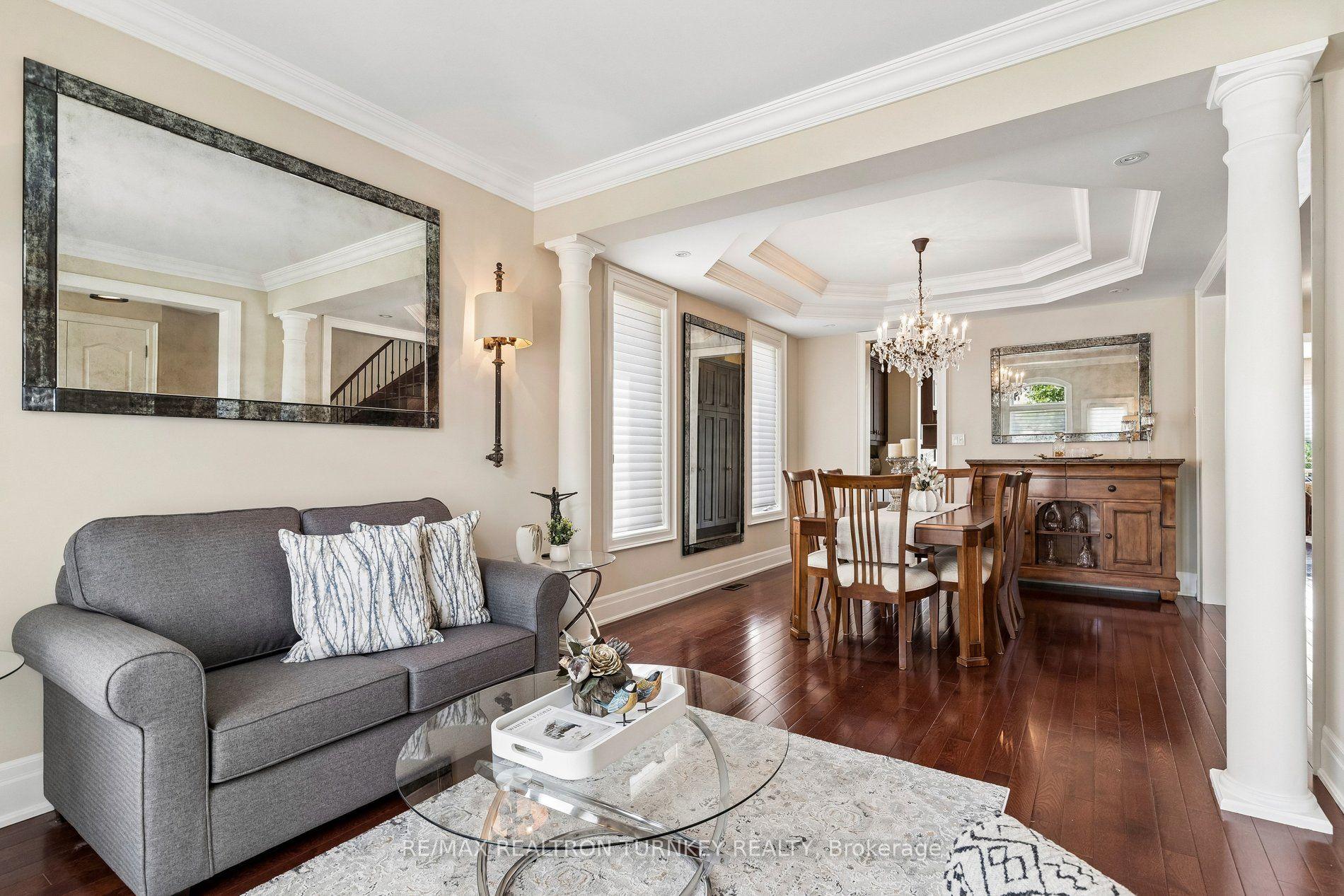 Photo 20 of 76 Vines Place, Aurora, Bayview Southeast — HOMEH