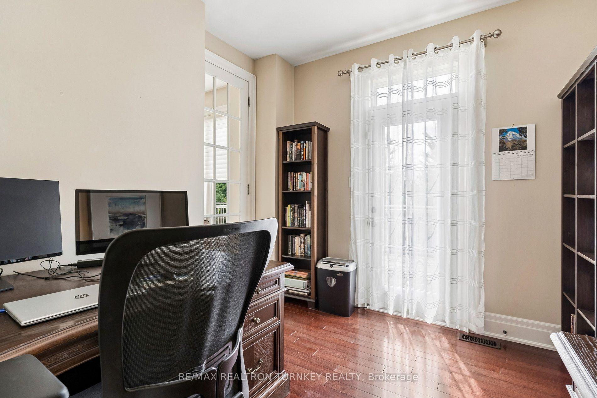 Photo 22 of 76 Vines Place, Aurora, Bayview Southeast — HOMEH