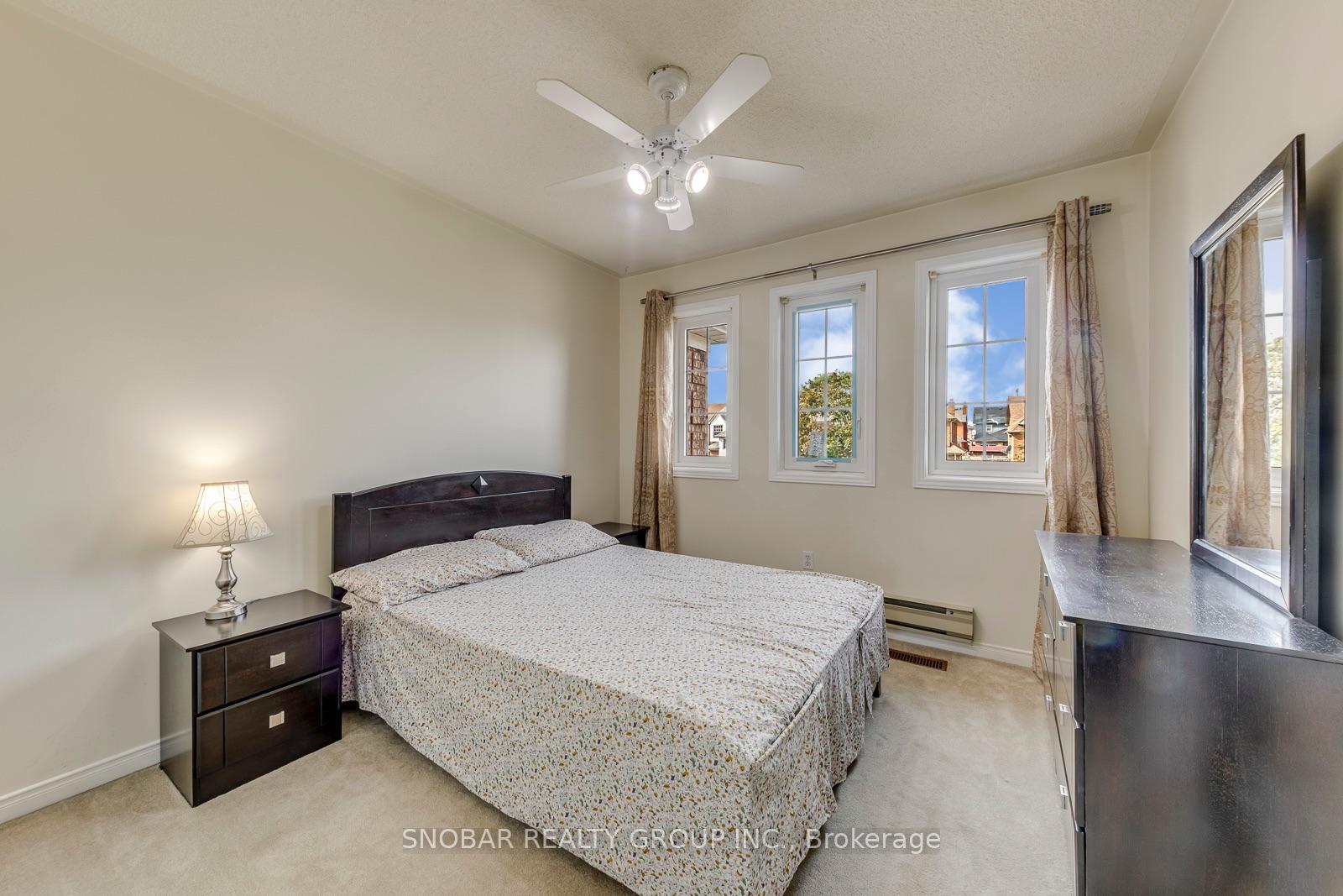 Photo 13 of 99 Bighorn Crescent, Brampton, Sandringham-Wellington — HOMEH