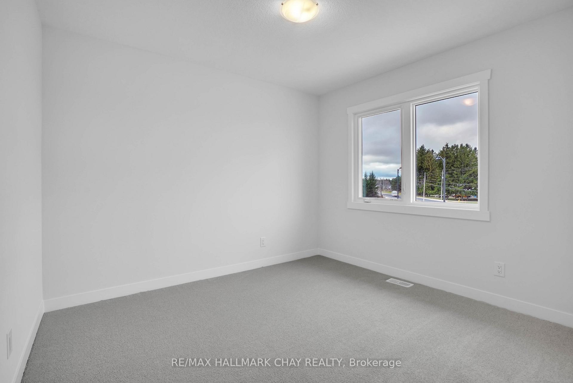 Photo 18 of 16 Beverly Street, Springwater, Elmvale — HOMEH