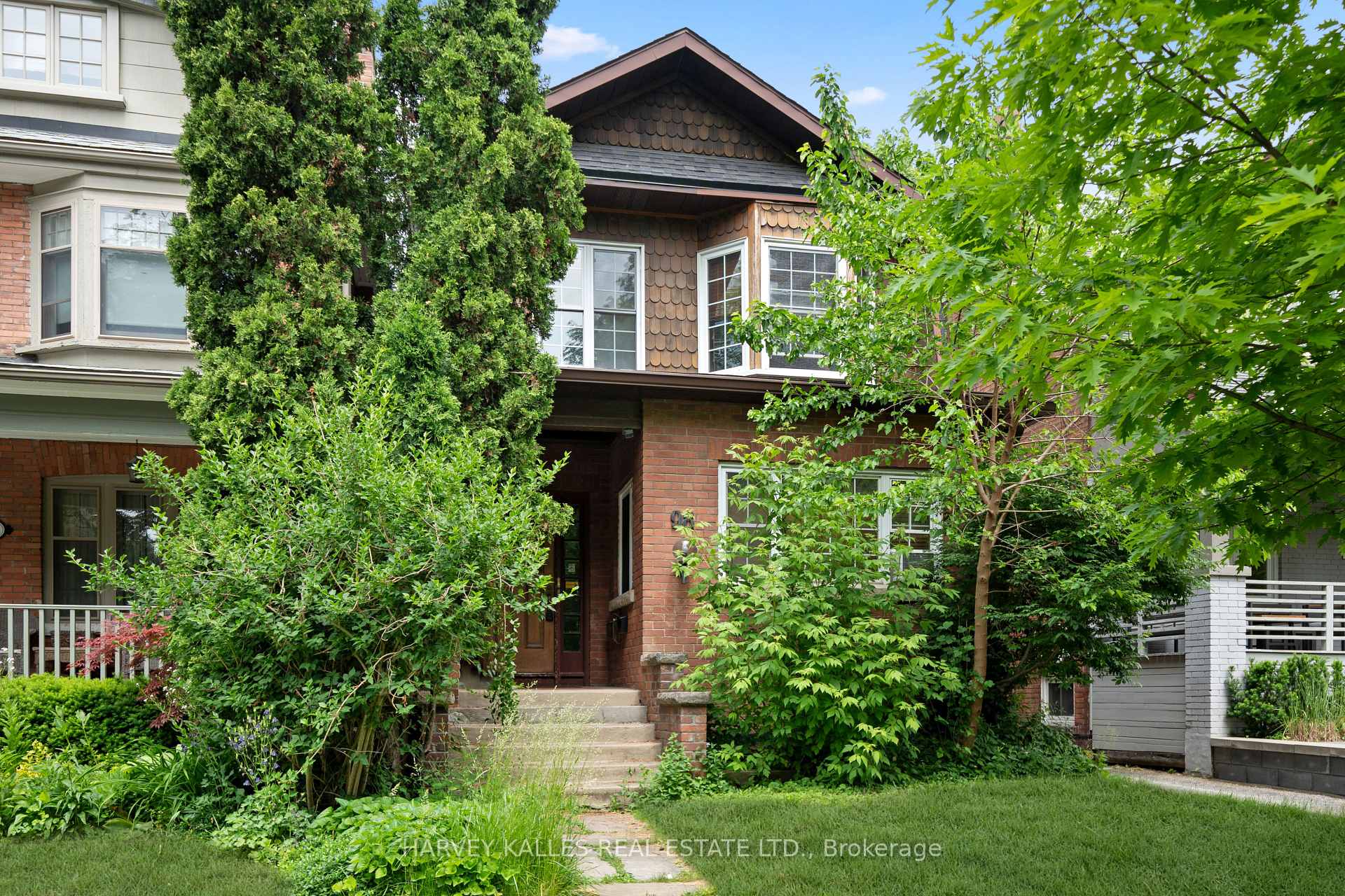 Photo 3 of 98 Roselawn Avenue, Toronto, Yonge-Eglinton — HOMEH