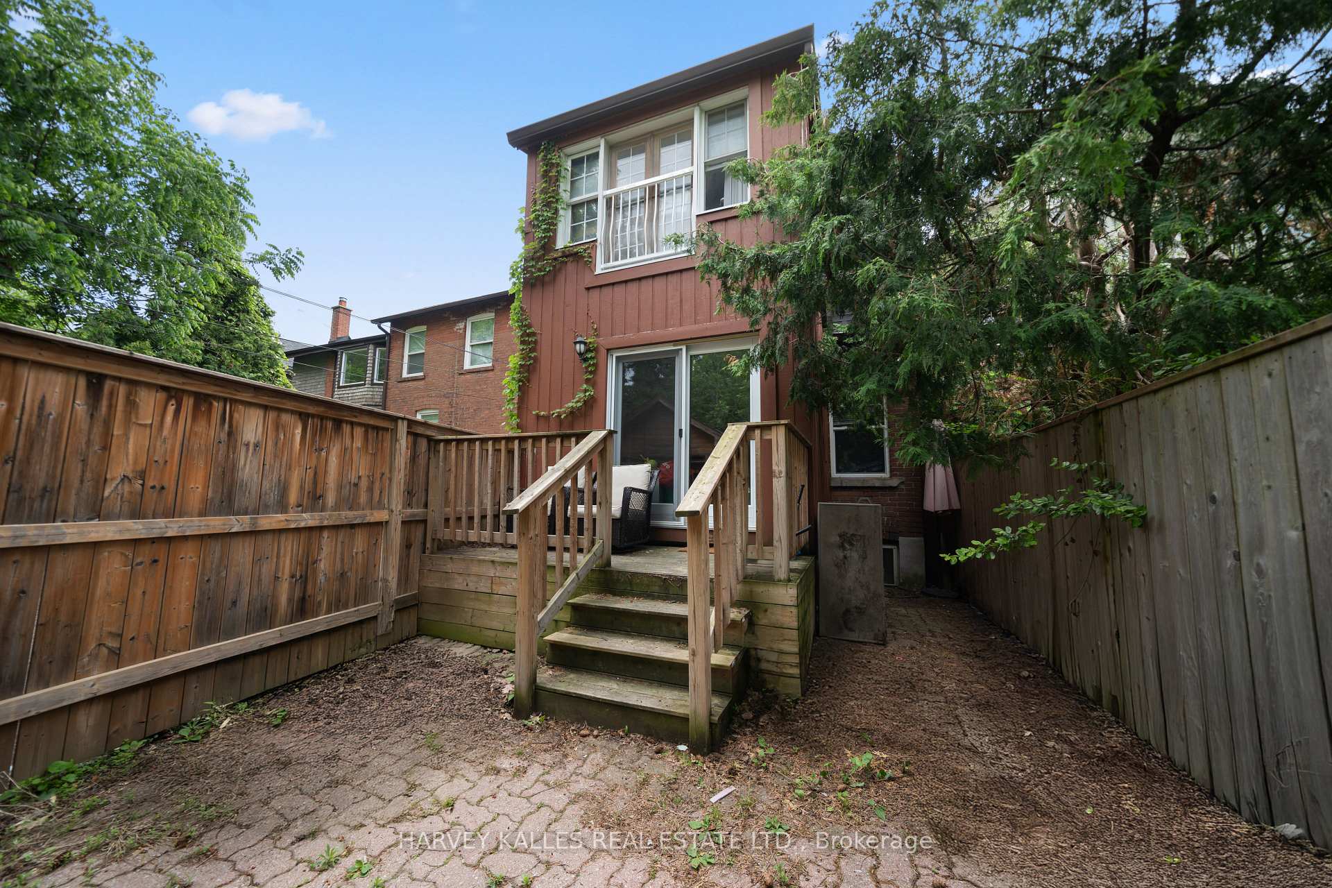 Photo 8 of 98 Roselawn Avenue, Toronto, Yonge-Eglinton — HOMEH