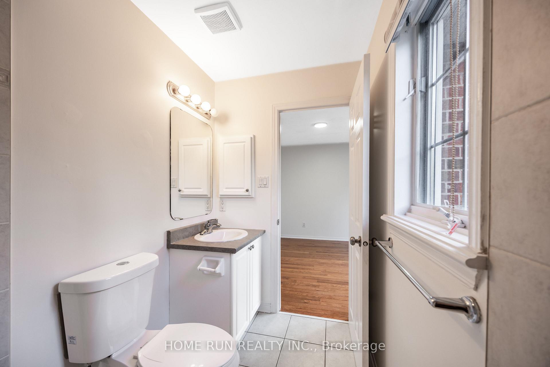 Photo 24 of 89 Gray Crescent, Ottawa, Kanata - Beaverbrook — HOMEH