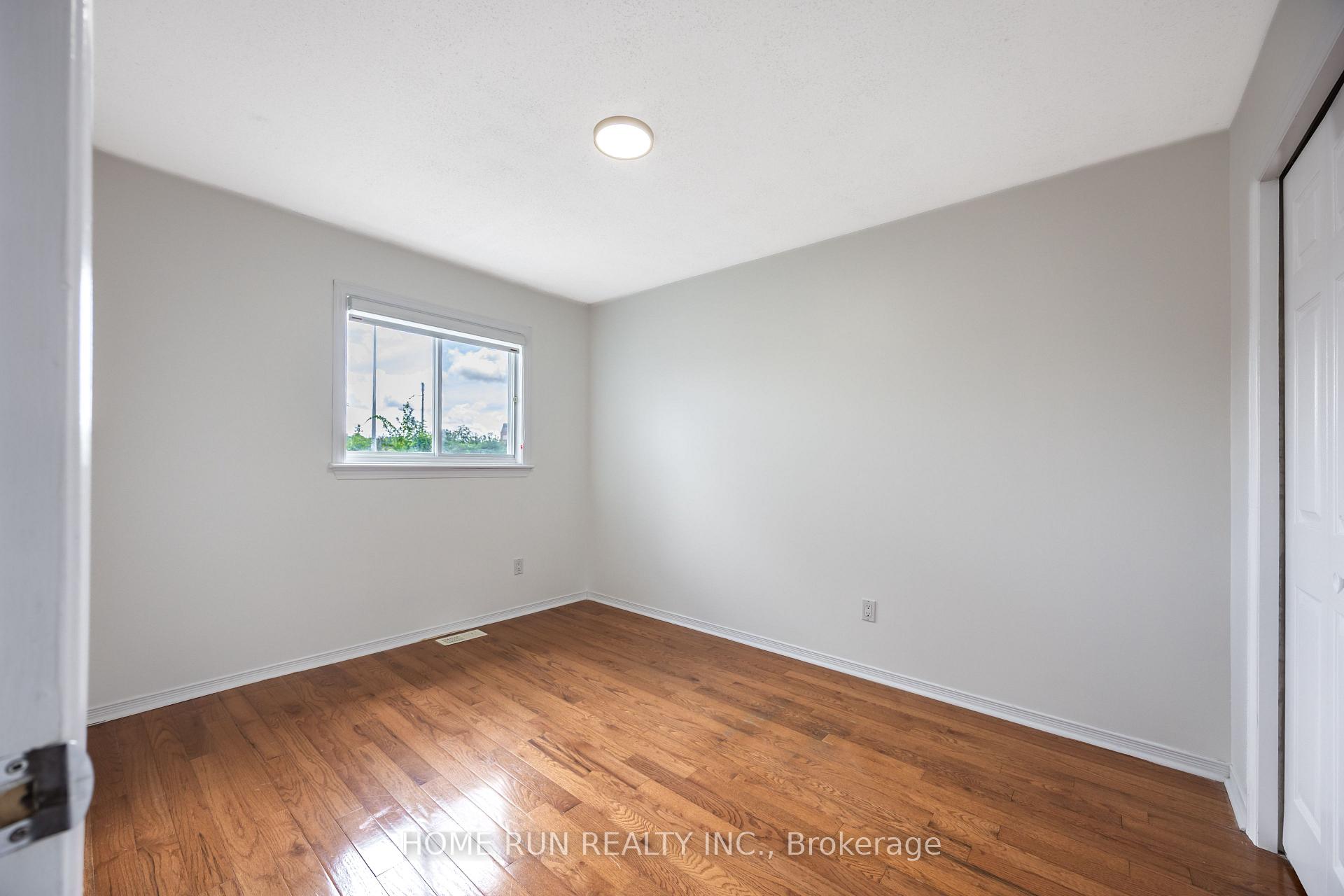 Photo 25 of 89 Gray Crescent, Ottawa, Kanata - Beaverbrook — HOMEH