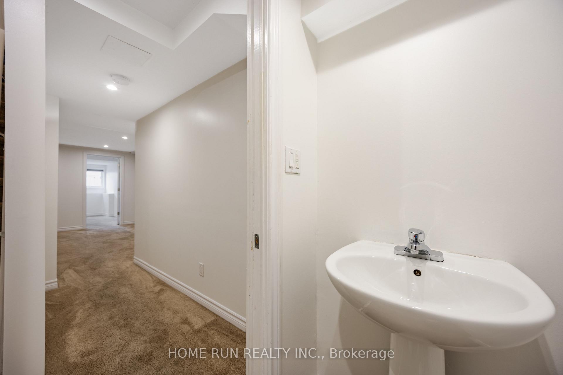 Photo 32 of 89 Gray Crescent, Ottawa, Kanata - Beaverbrook — HOMEH